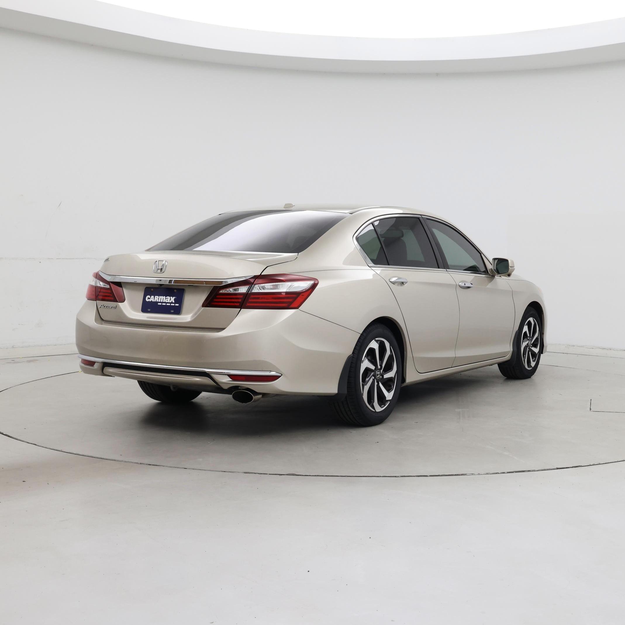Thumbnail: 2016 Honda Accord - 8