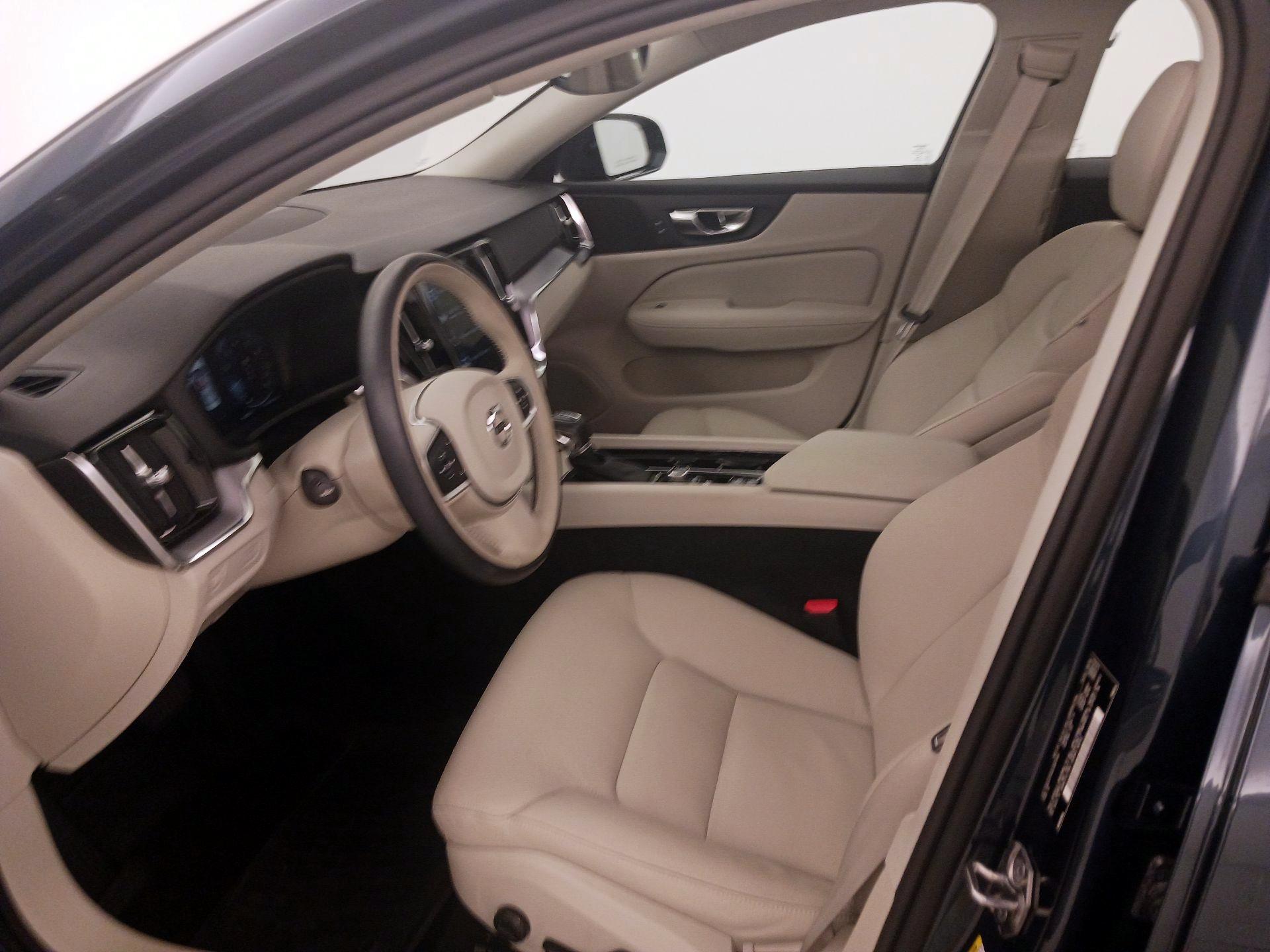 Thumbnail: 2020 Volvo S60 - 11
