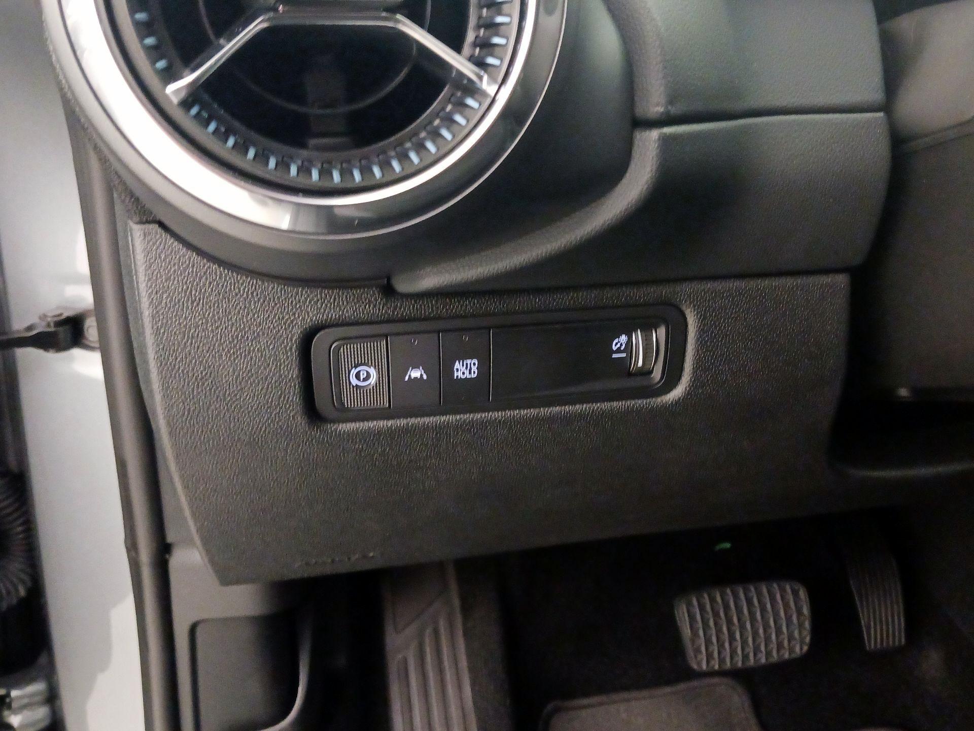 Thumbnail: 2025 Chevrolet Equinox - 13