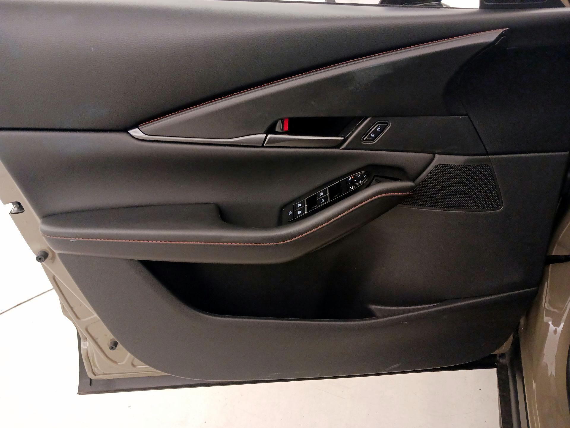 Thumbnail: 2024 Mazda CX-30 - 12