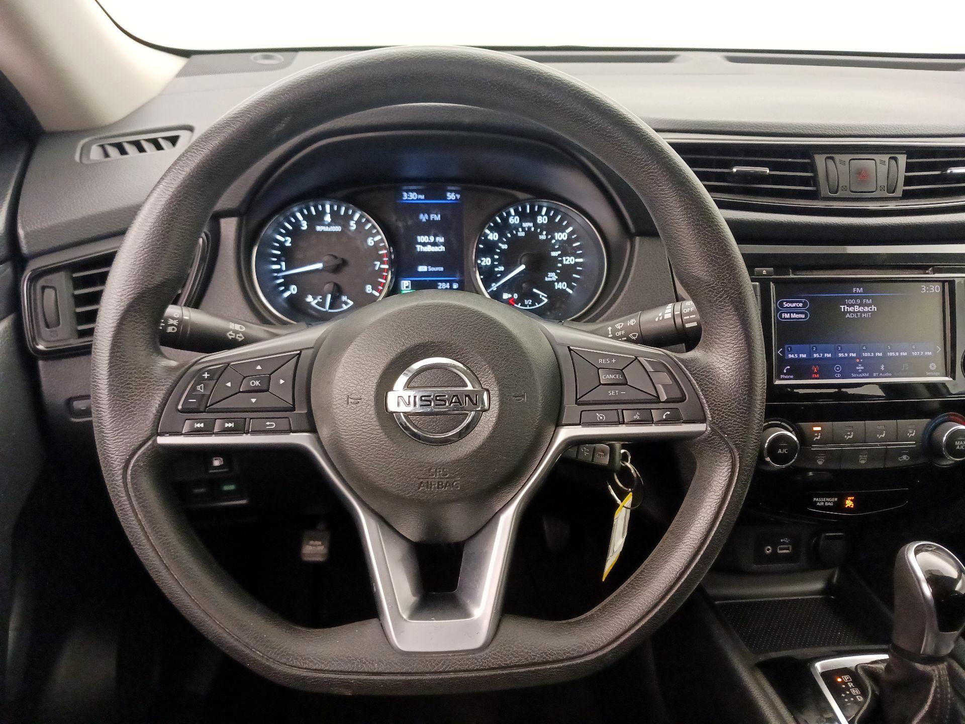 Thumbnail: 2018 Nissan Rogue - 10