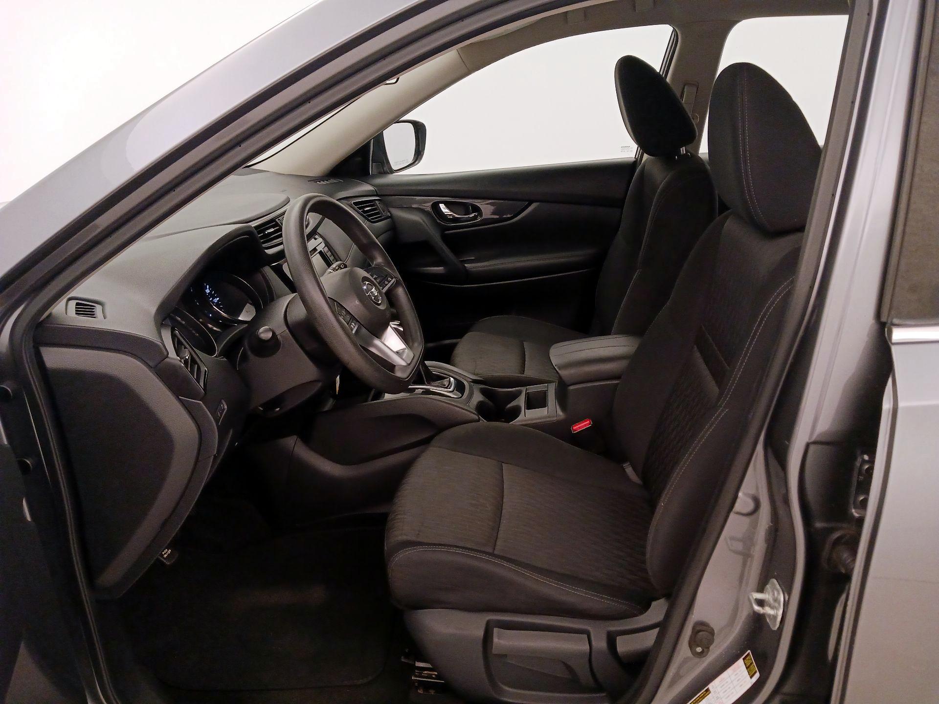 Thumbnail: 2018 Nissan Rogue - 11