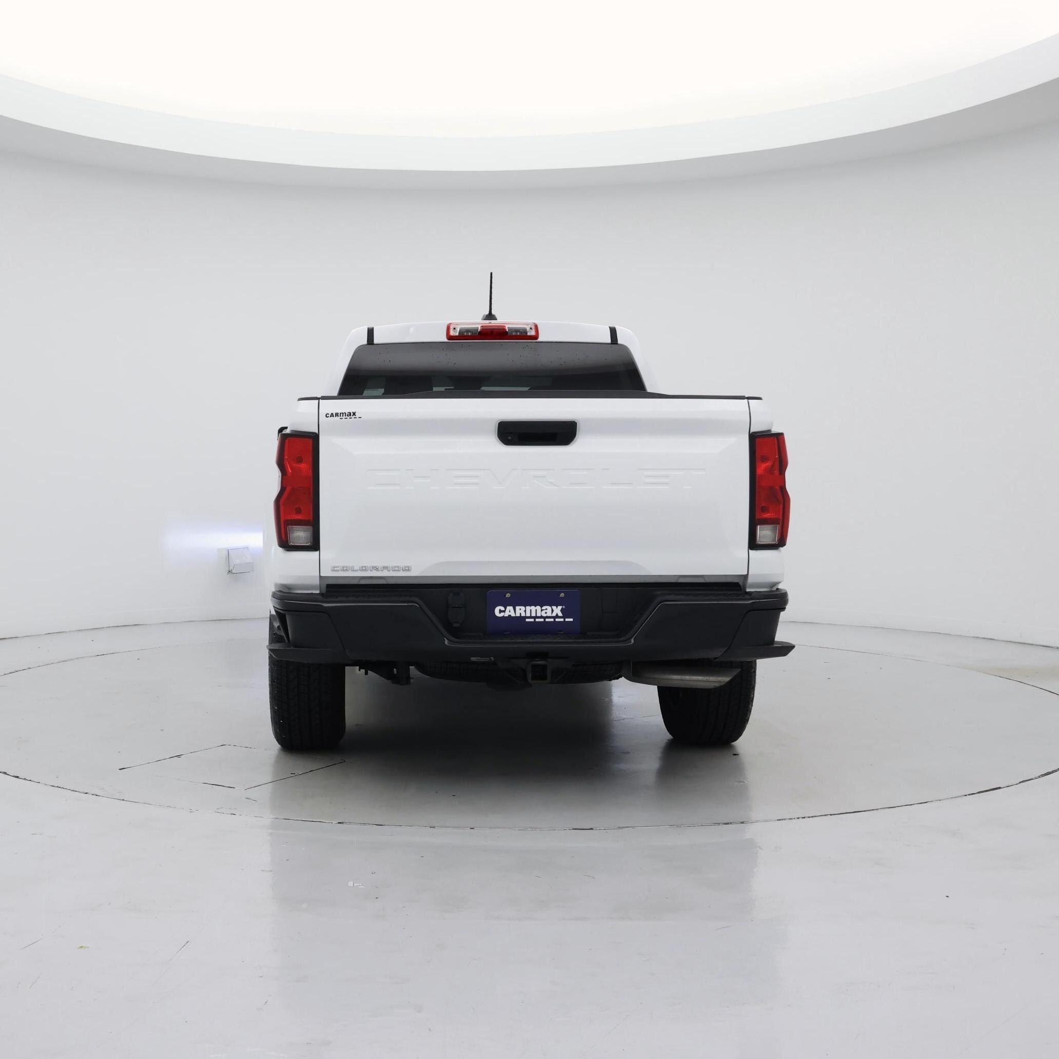 Thumbnail: 2023 Chevrolet Colorado - 6