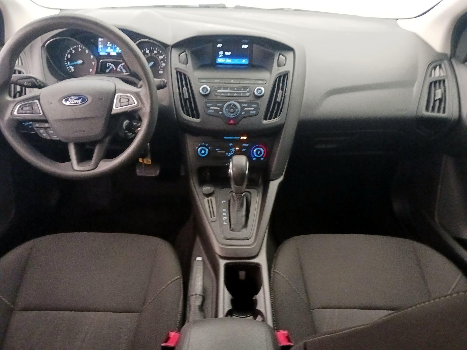Thumbnail: 2018 Ford Focus - 9