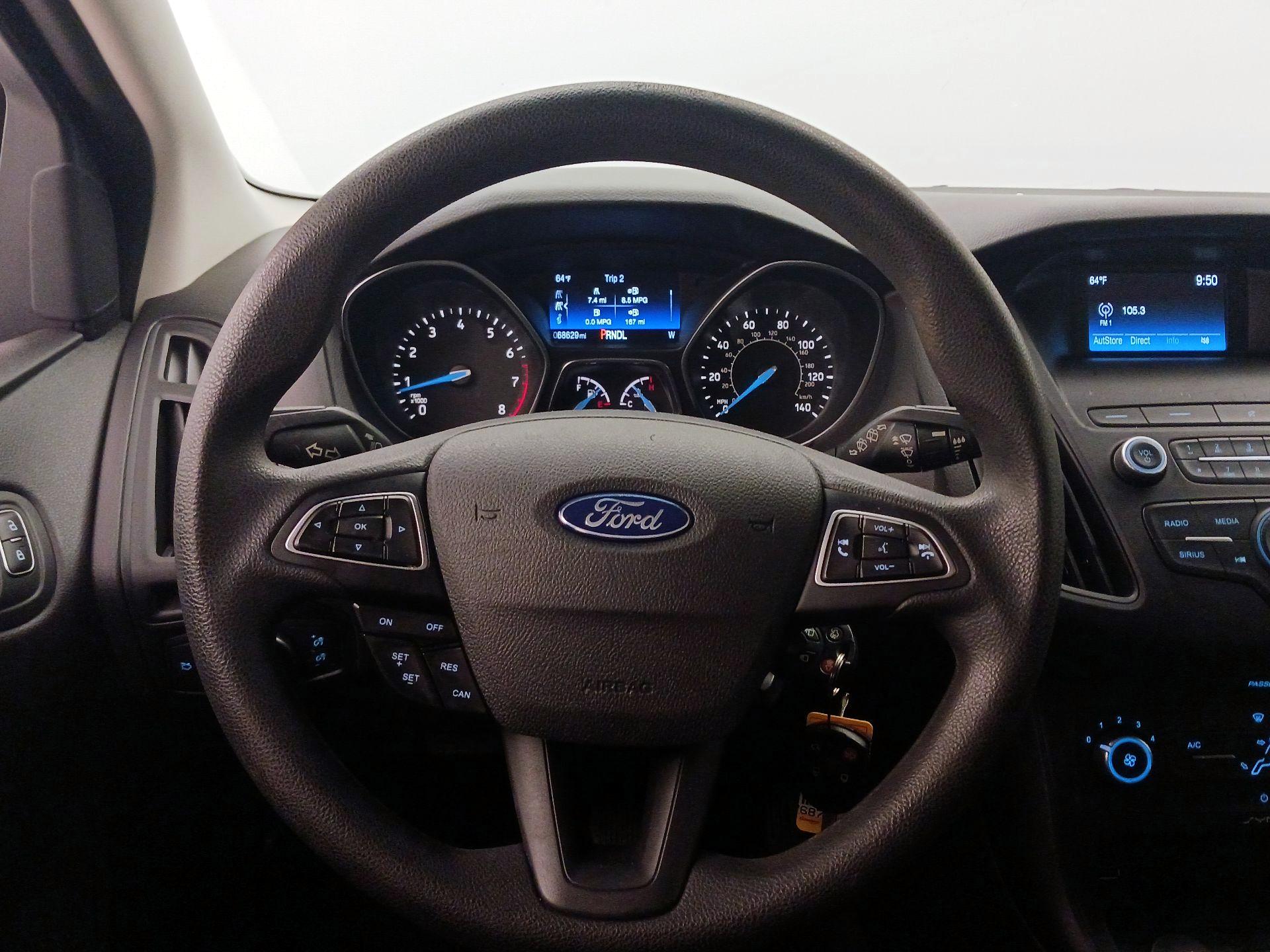 Thumbnail: 2018 Ford Focus - 10