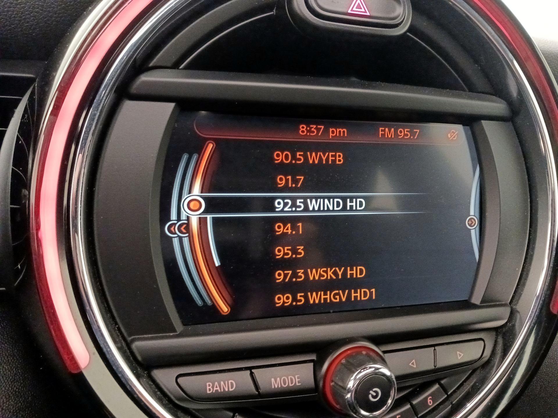 Thumbnail: 2017 MINI Cooper Hardtop - 14