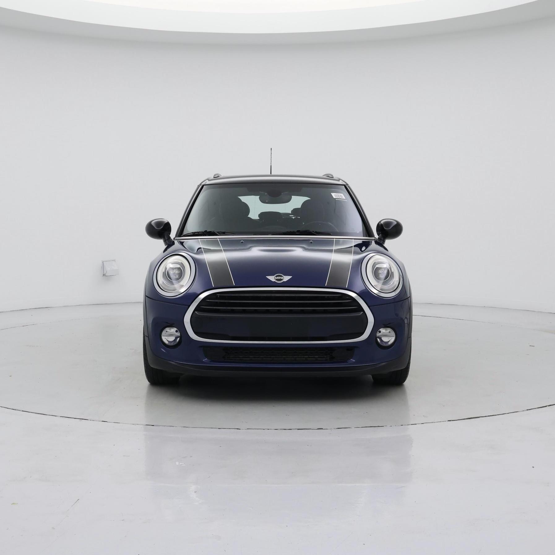 Thumbnail: 2017 MINI Cooper Hardtop - 5