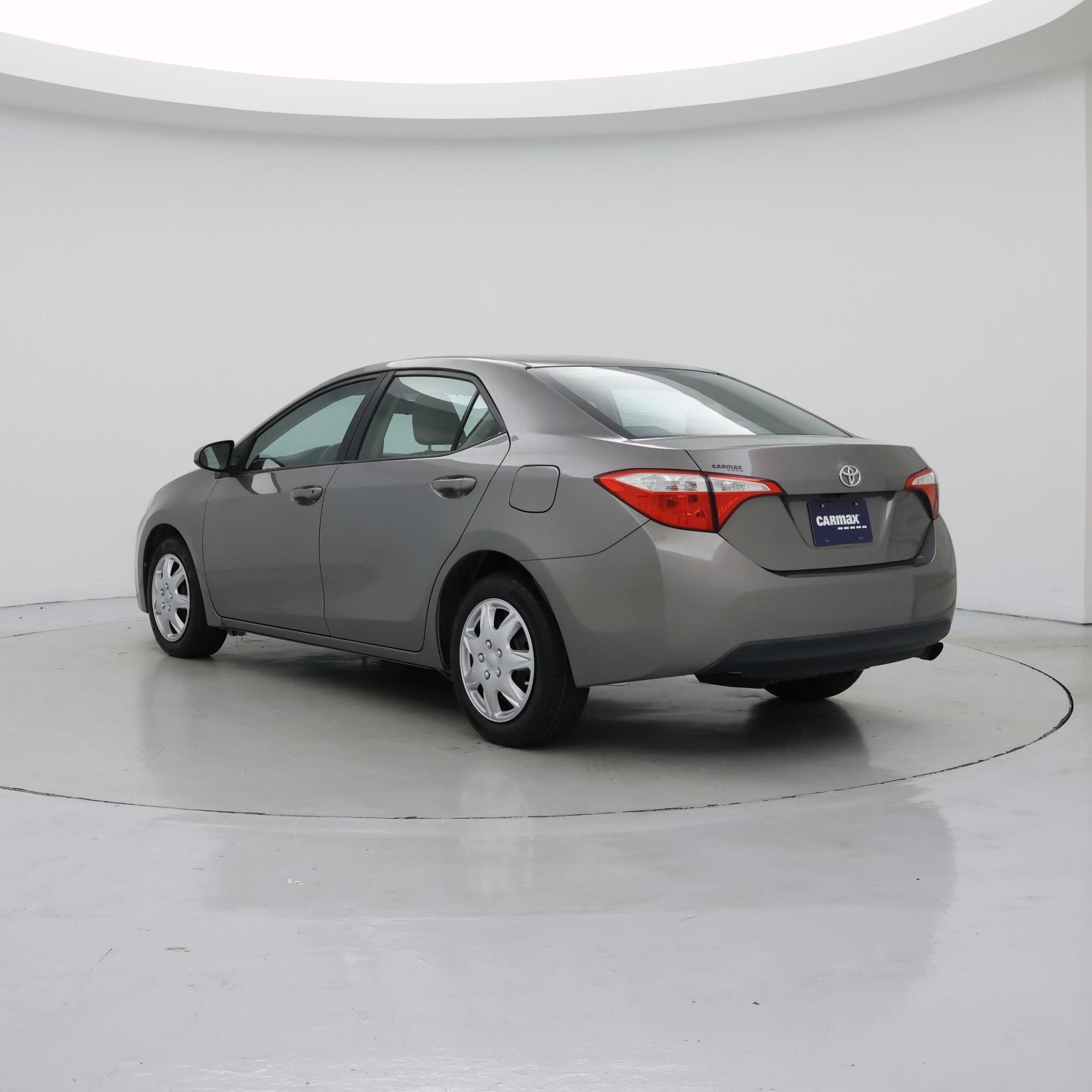 Thumbnail: 2015 Toyota Corolla - 2
