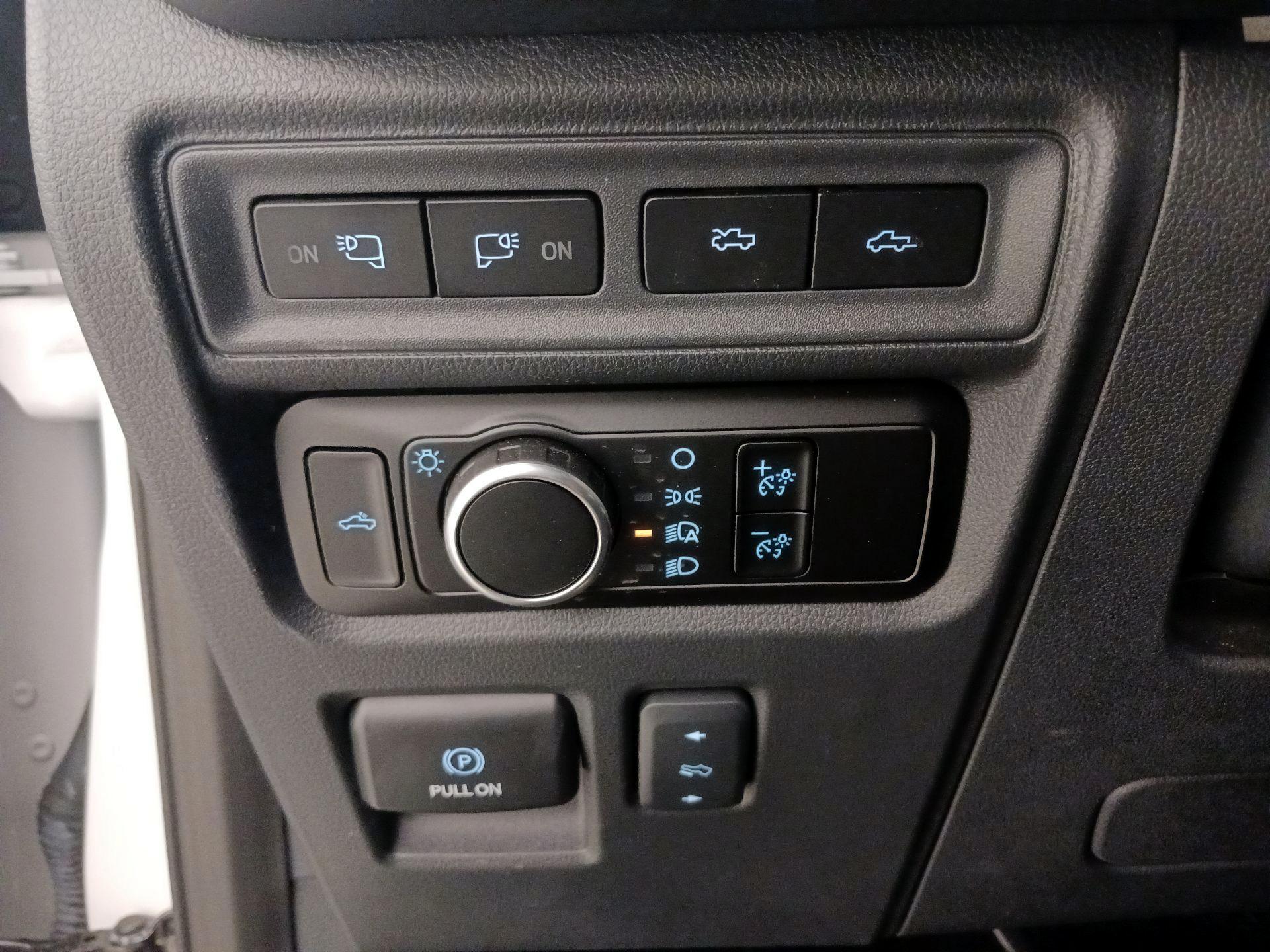 Thumbnail: 2023 Ford F-150 - 13