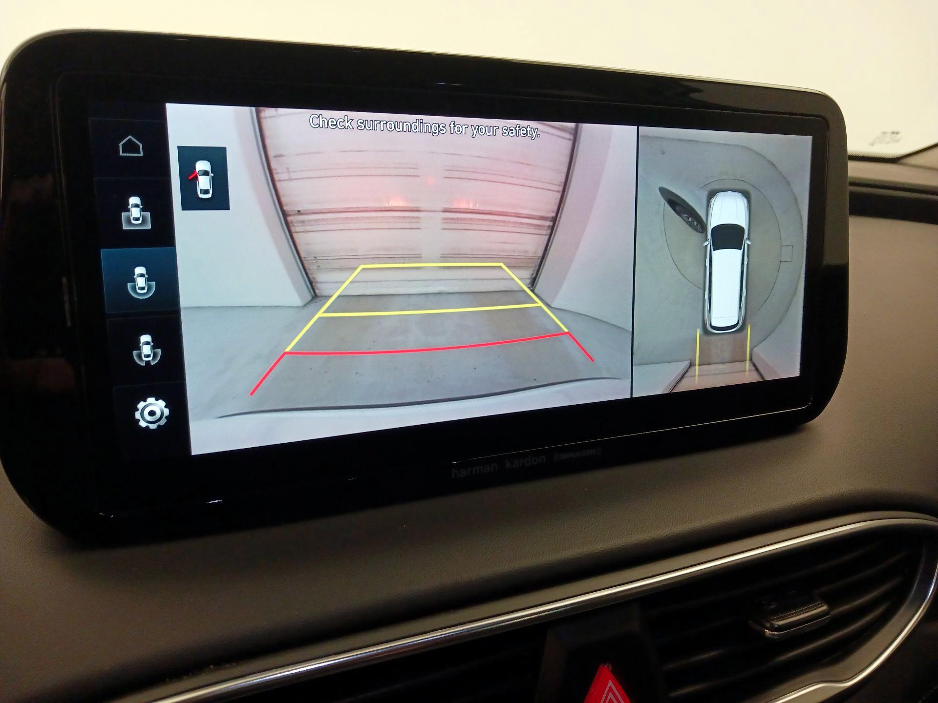 Thumbnail: 2022 Hyundai Santa Fe - 15