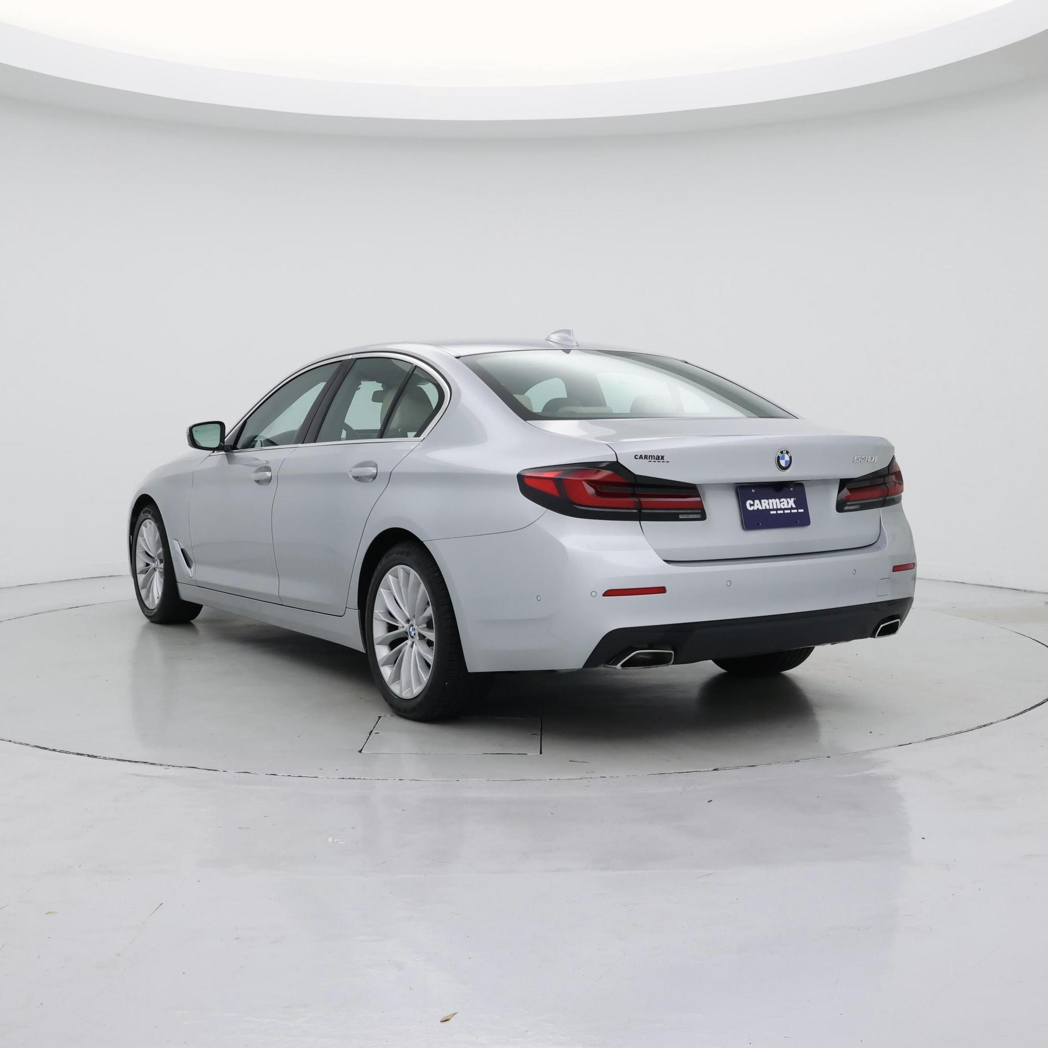 Thumbnail: 2021 BMW 5 Series - 2