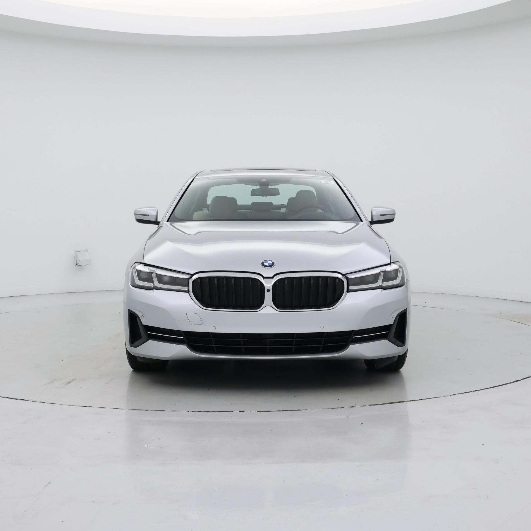Thumbnail: 2021 BMW 5 Series - 5