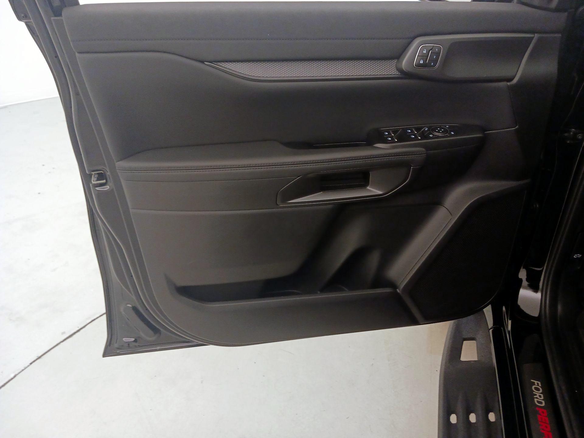 Thumbnail: 2025 Ford Ranger - 12