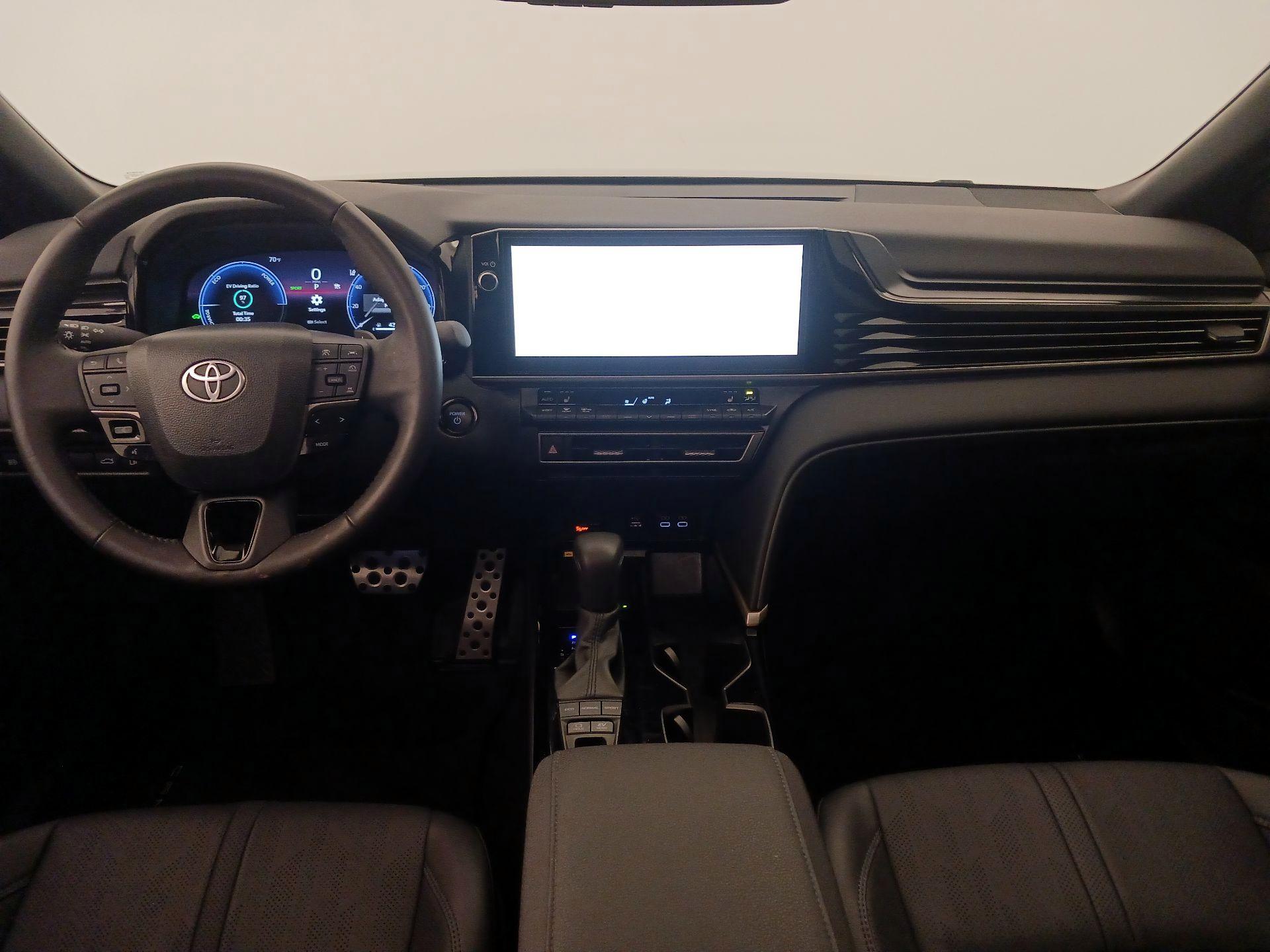 Thumbnail: 2025 Toyota Camry - 9