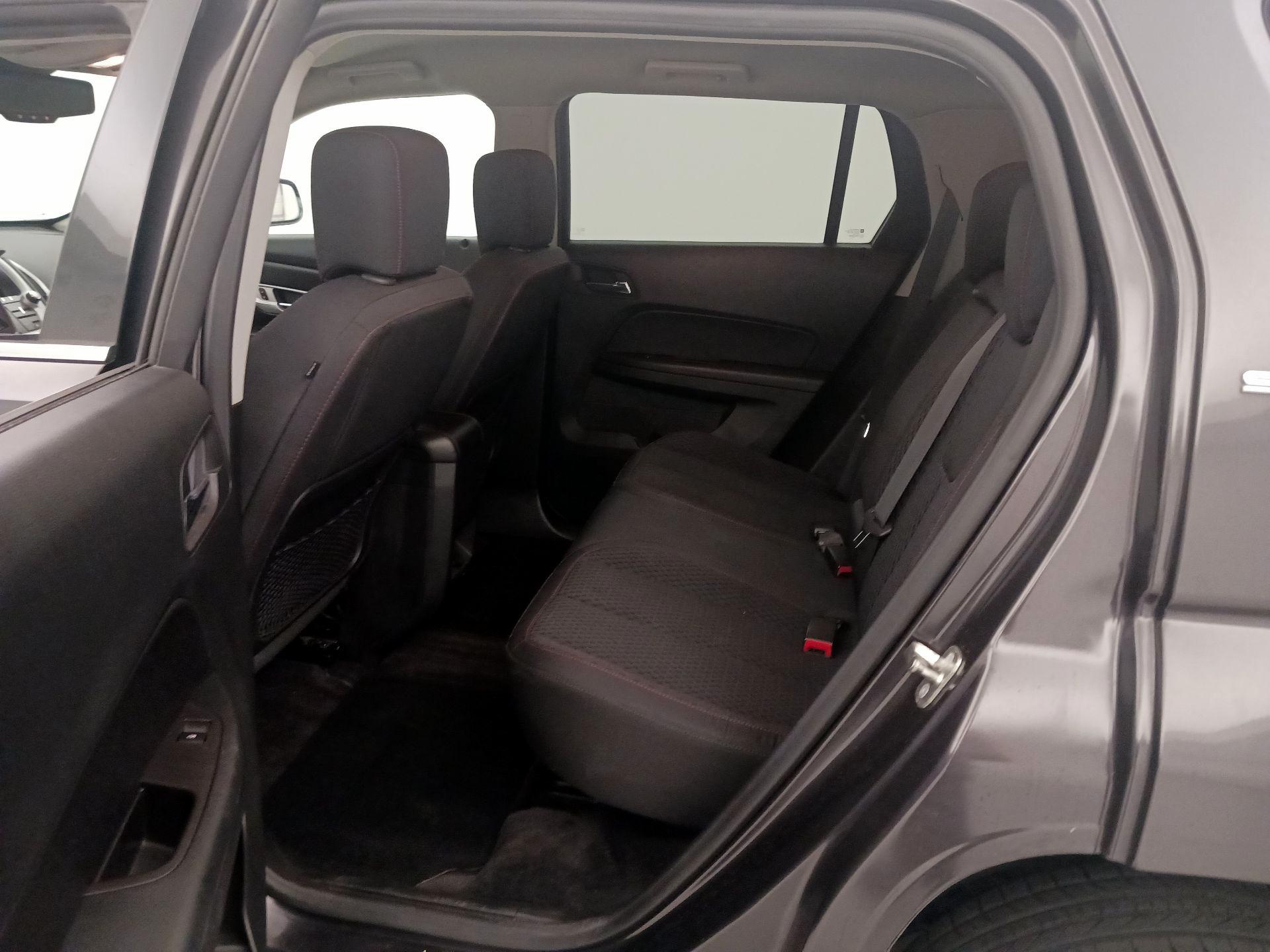 Thumbnail: 2015 GMC Terrain - 18