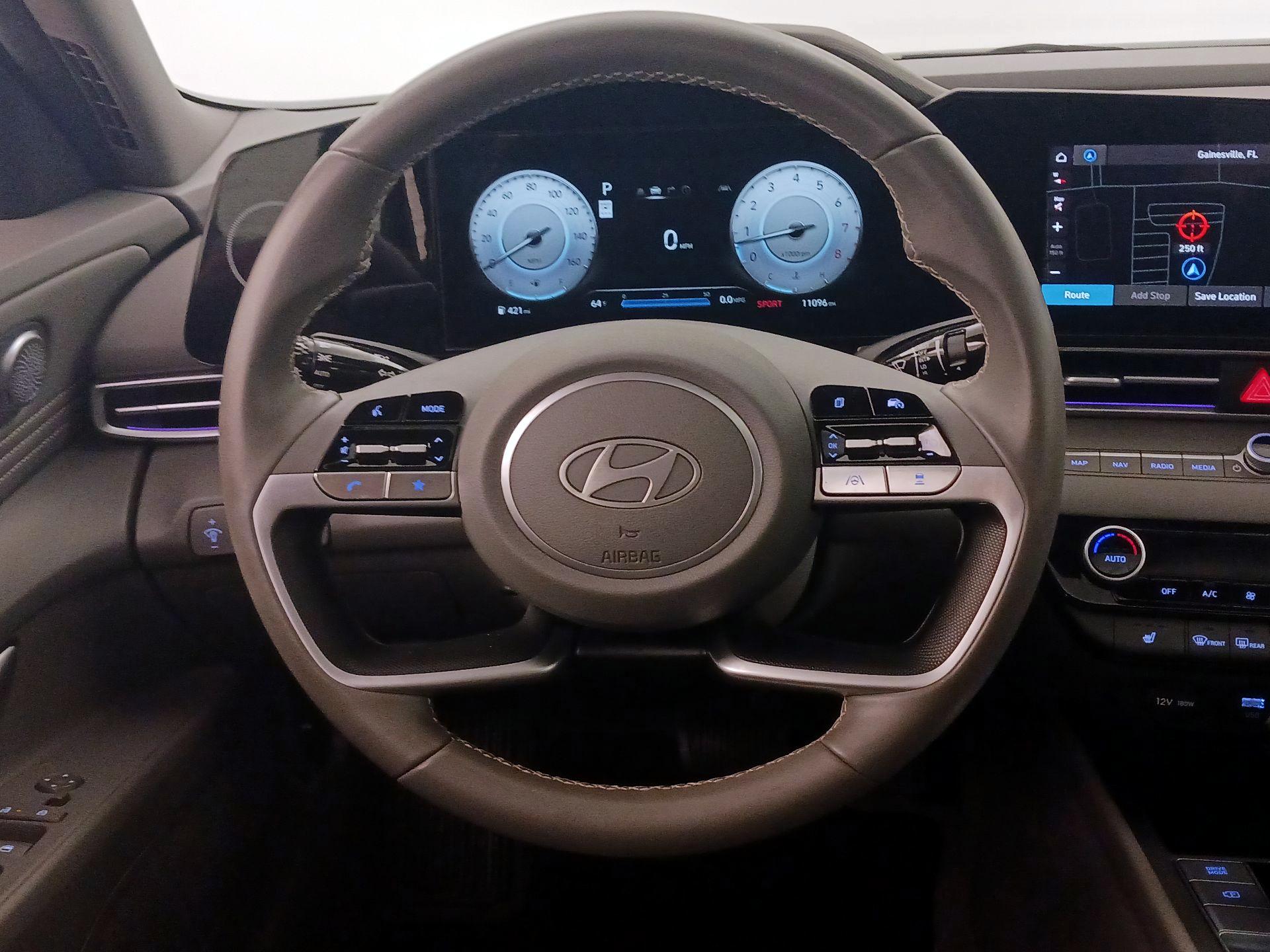 Thumbnail: 2024 Hyundai Elantra - 10