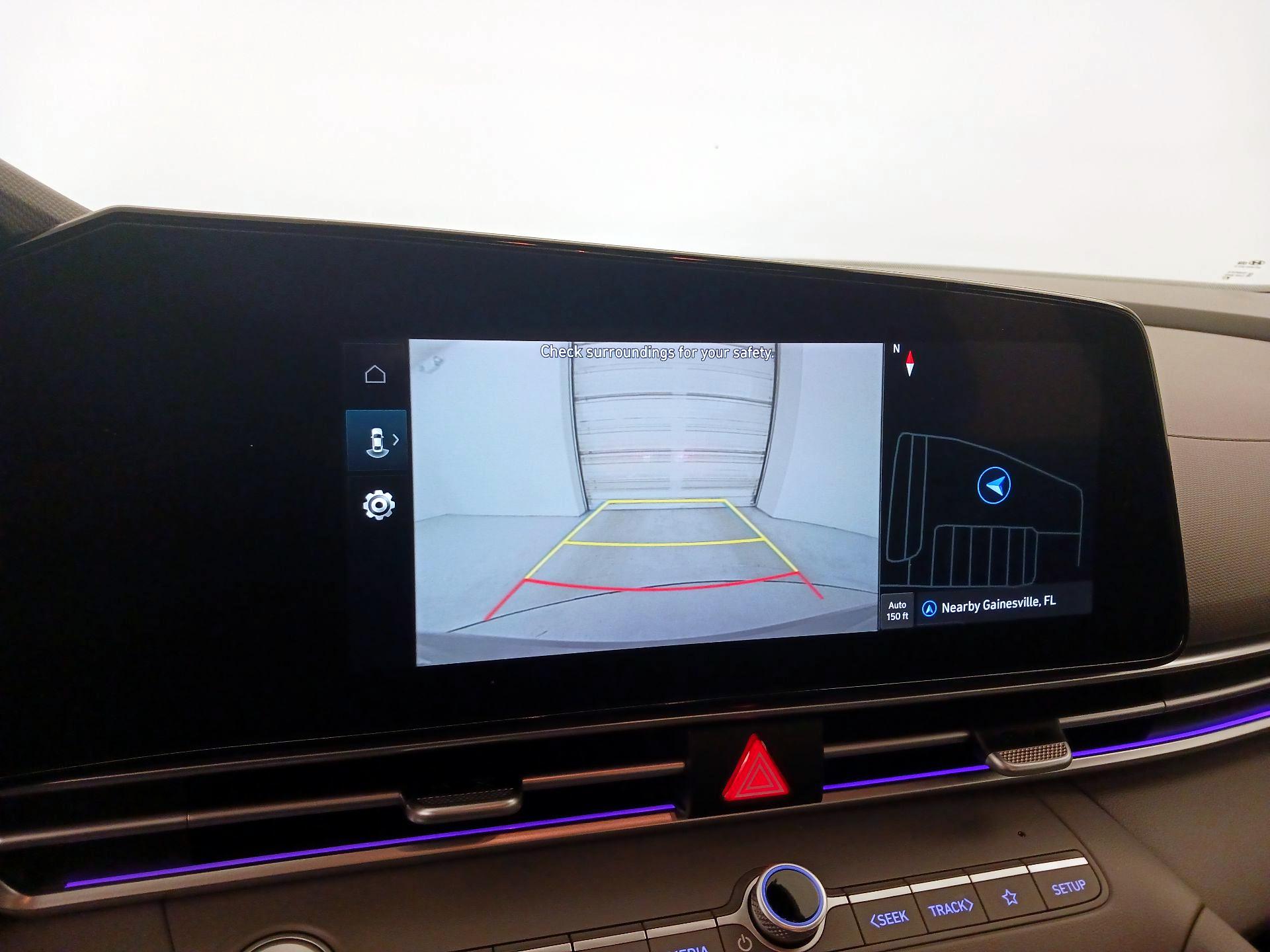 Thumbnail: 2024 Hyundai Elantra - 15