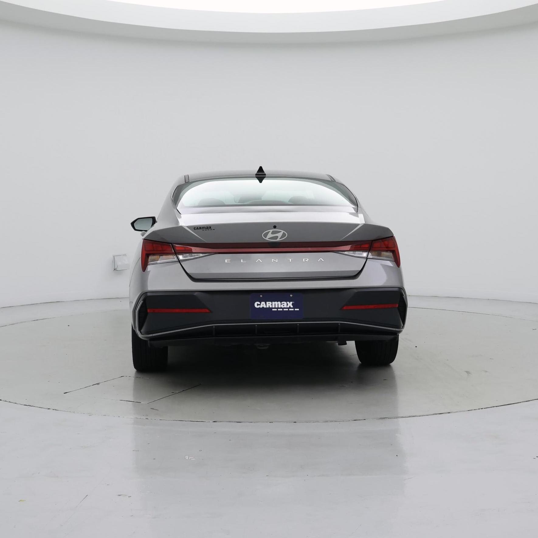 Thumbnail: 2024 Hyundai Elantra - 6