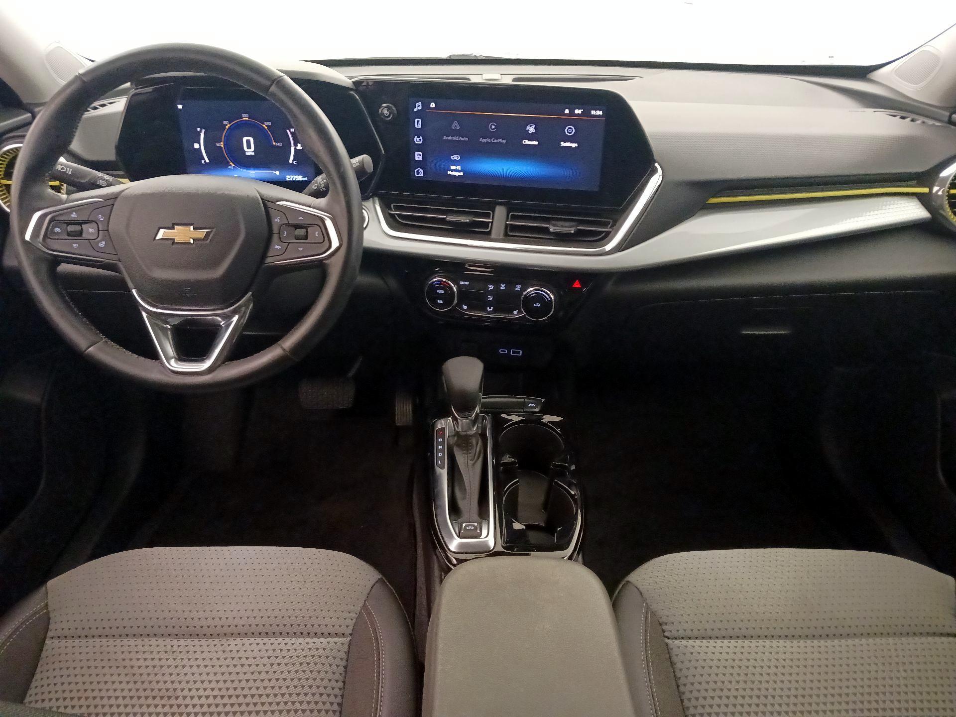 Thumbnail: 2024 Chevrolet Trax - 9