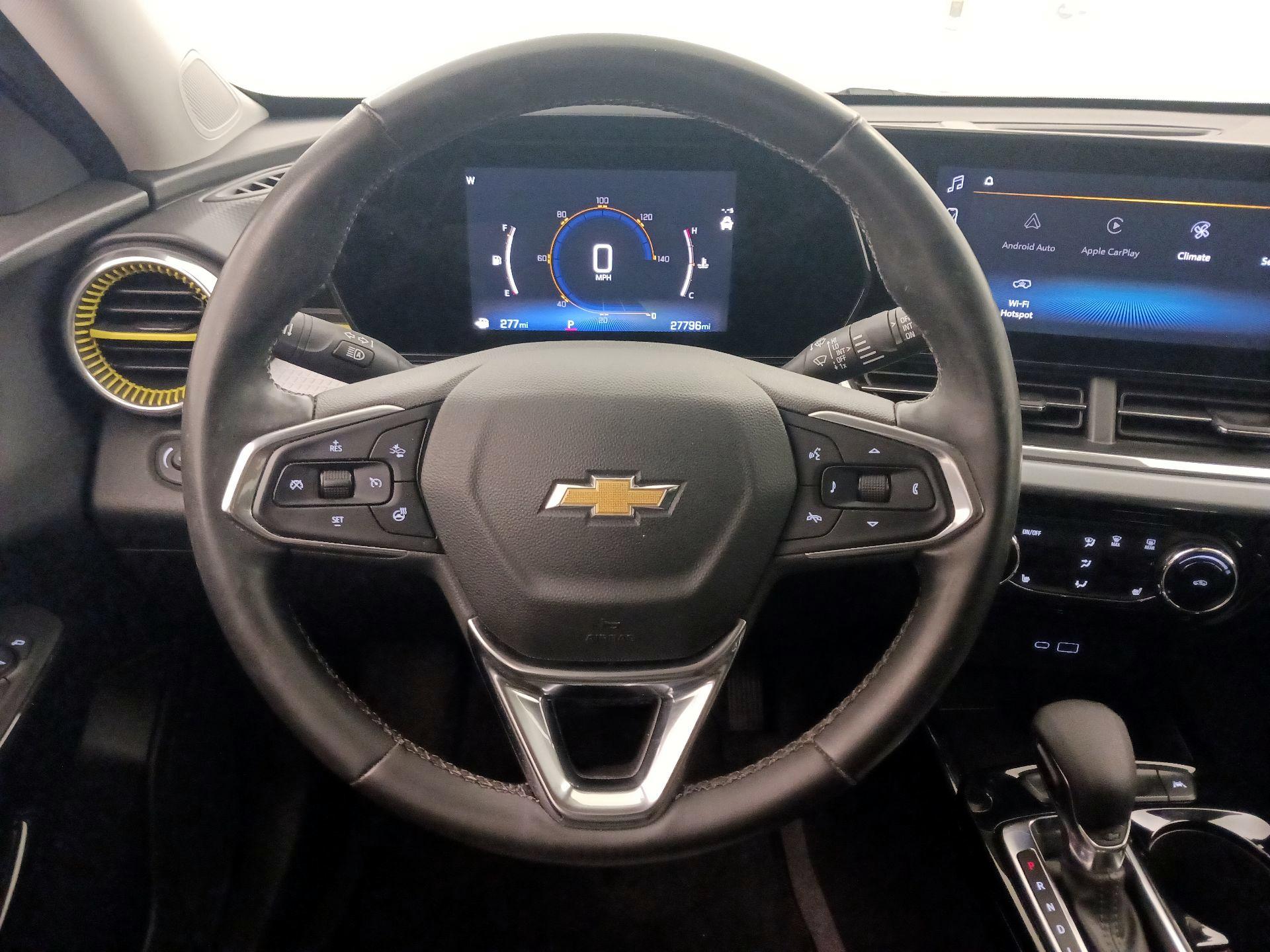 Thumbnail: 2024 Chevrolet Trax - 10