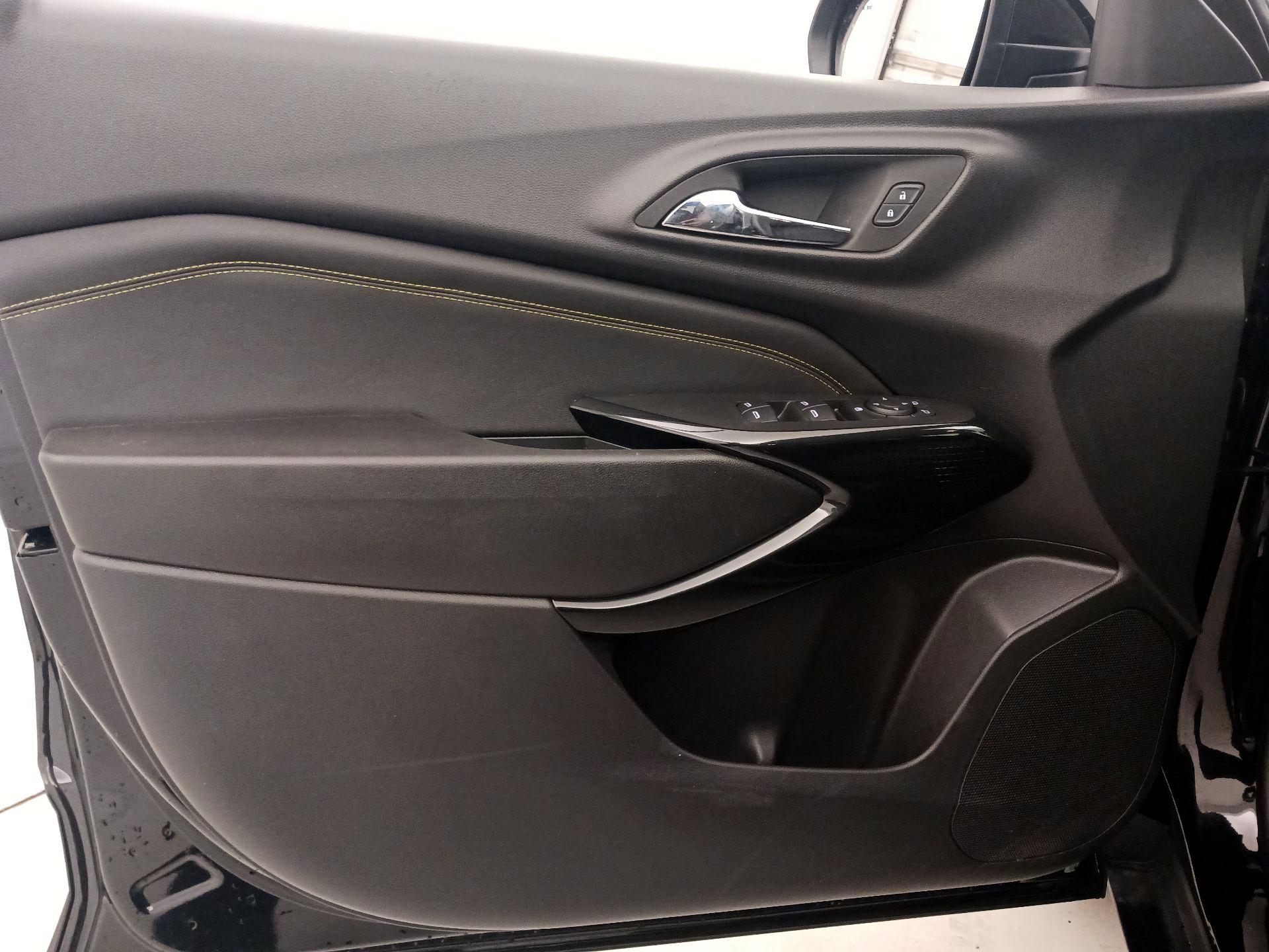 Thumbnail: 2024 Chevrolet Trax - 12