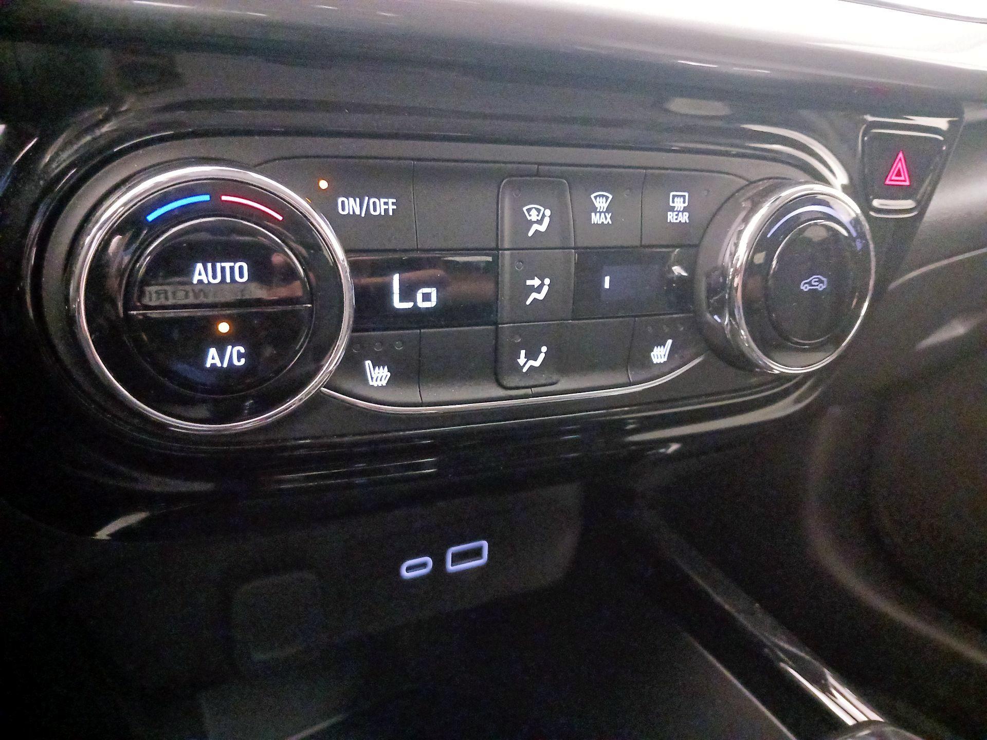 Thumbnail: 2024 Chevrolet Trax - 16