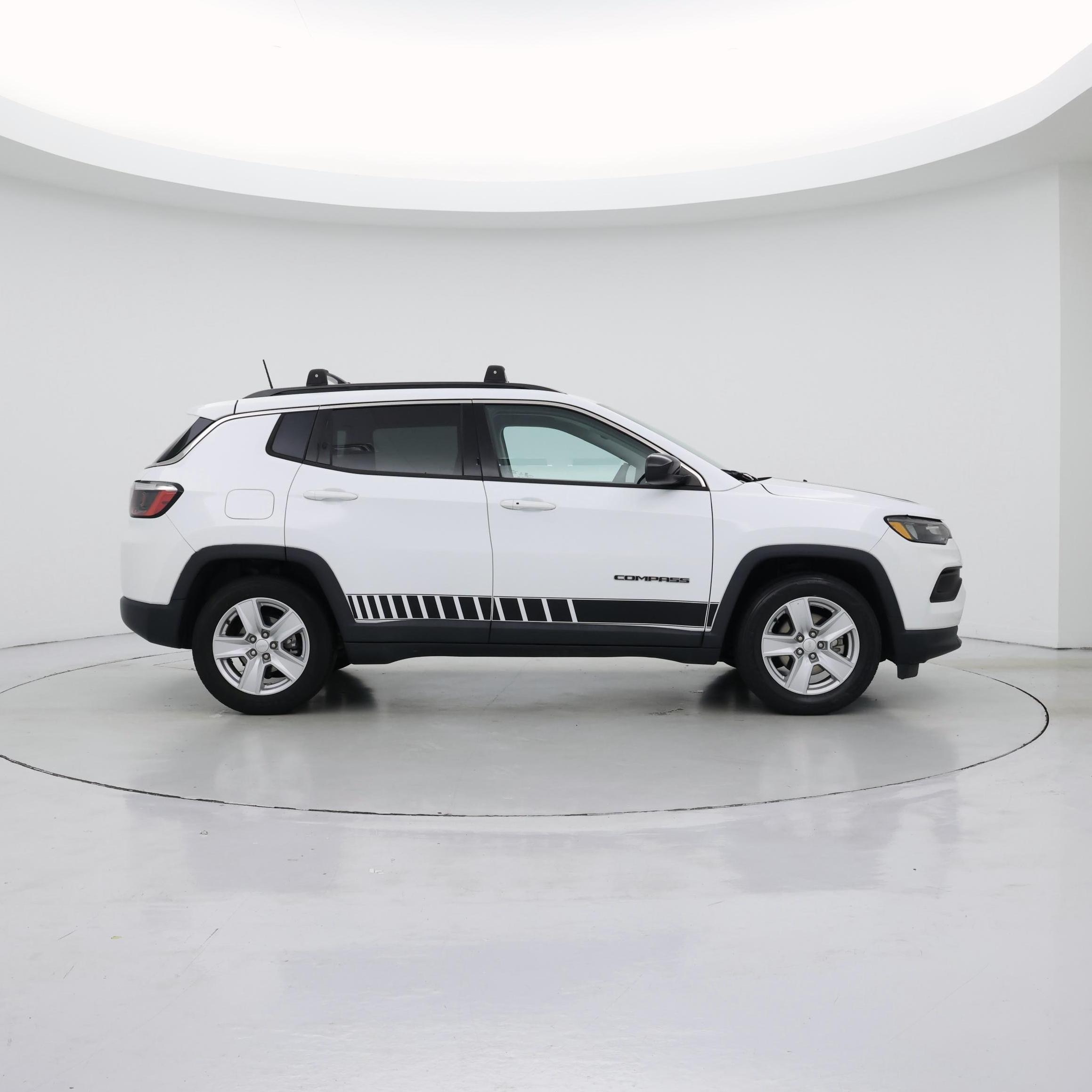 Thumbnail: 2022 Jeep Compass - 7