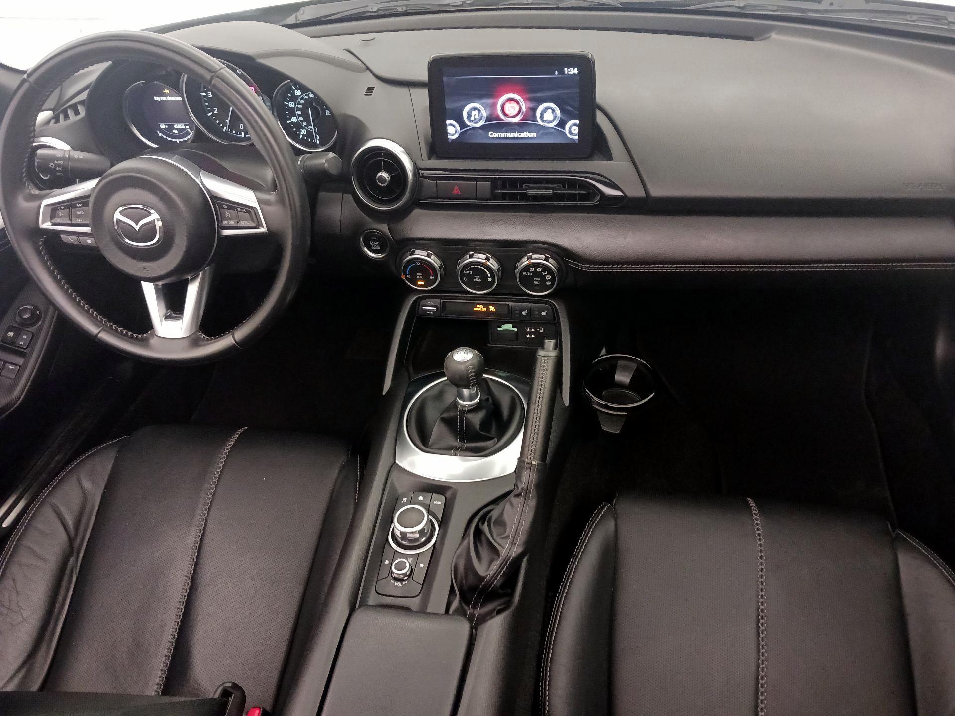 Thumbnail: 2021 Mazda MX-5 Miata - 9