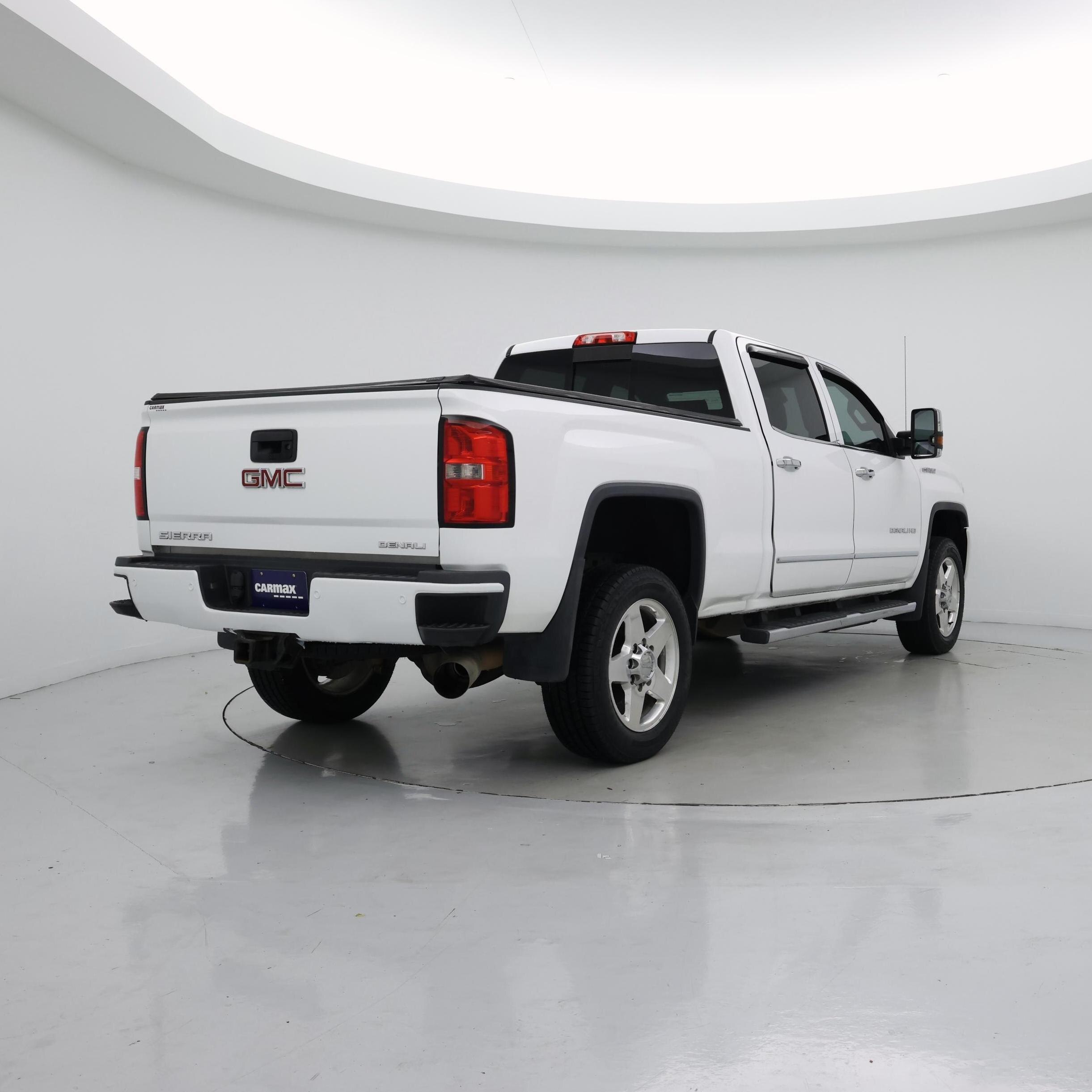 Thumbnail: 2015 GMC Sierra 2500 - 8