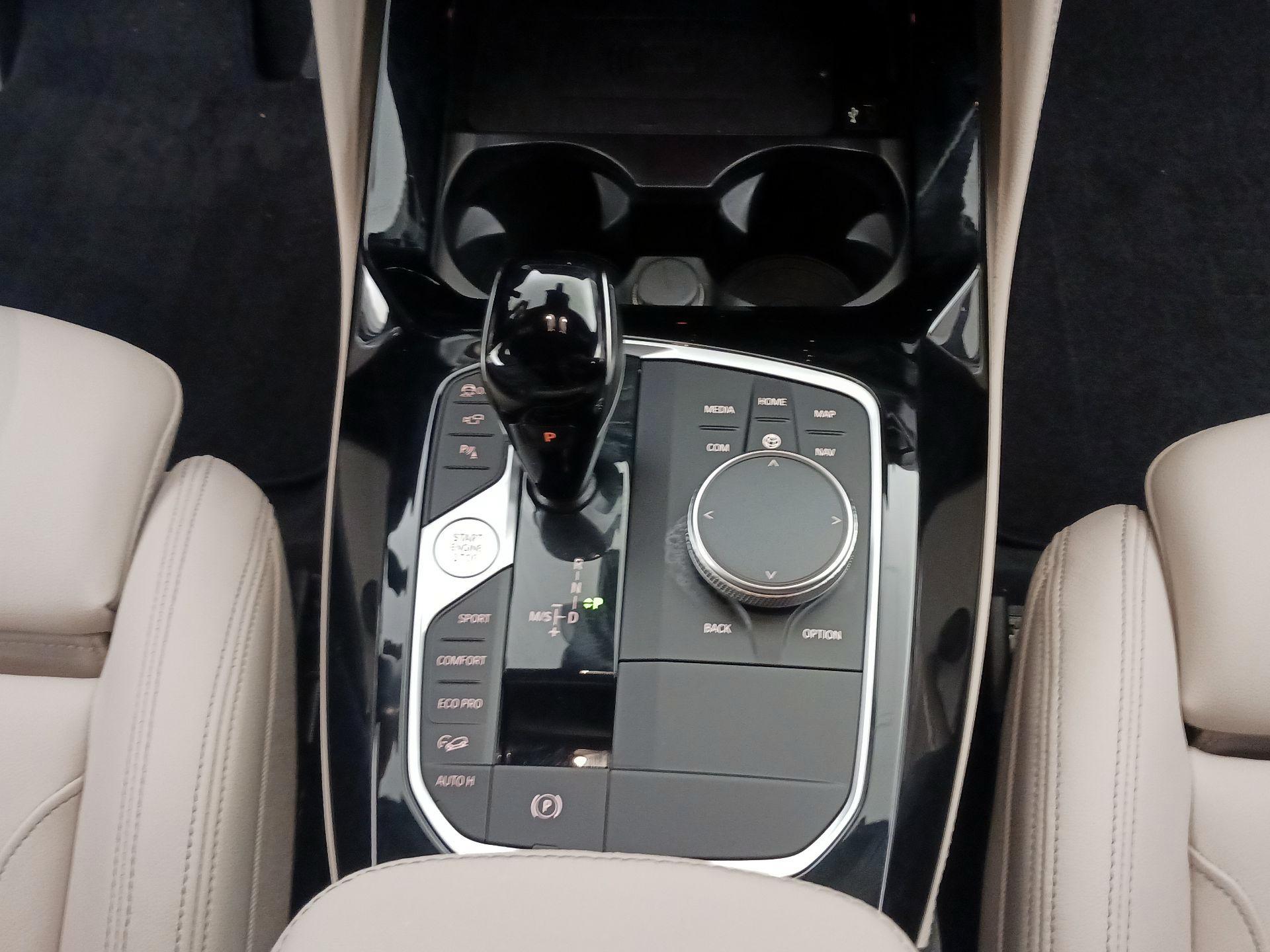 Thumbnail: 2024 BMW X4 - 17