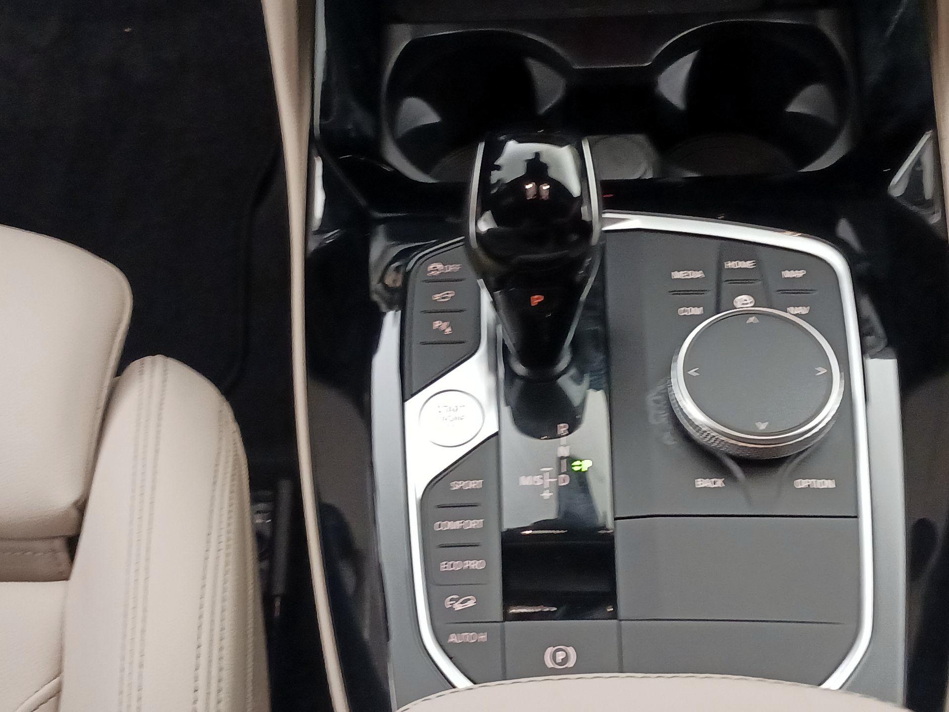 Thumbnail: 2024 BMW X4 - 18