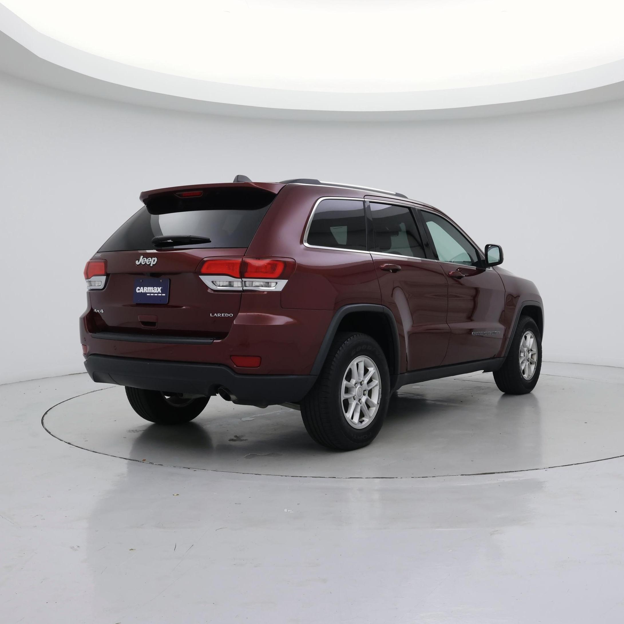 Thumbnail: 2020 Jeep Grand Cherokee - 8