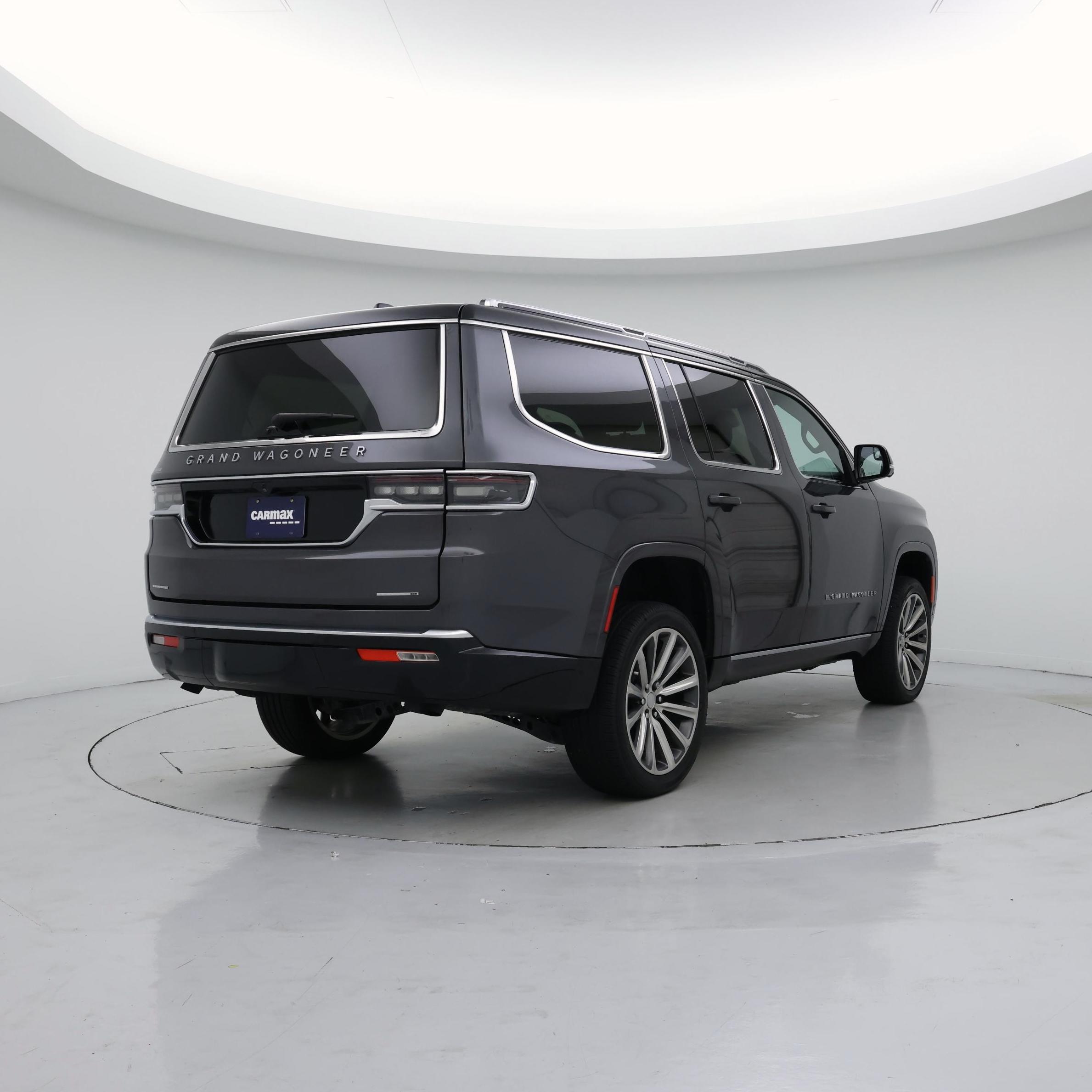 Thumbnail: 2022 Jeep Grand Wagoneer - 8