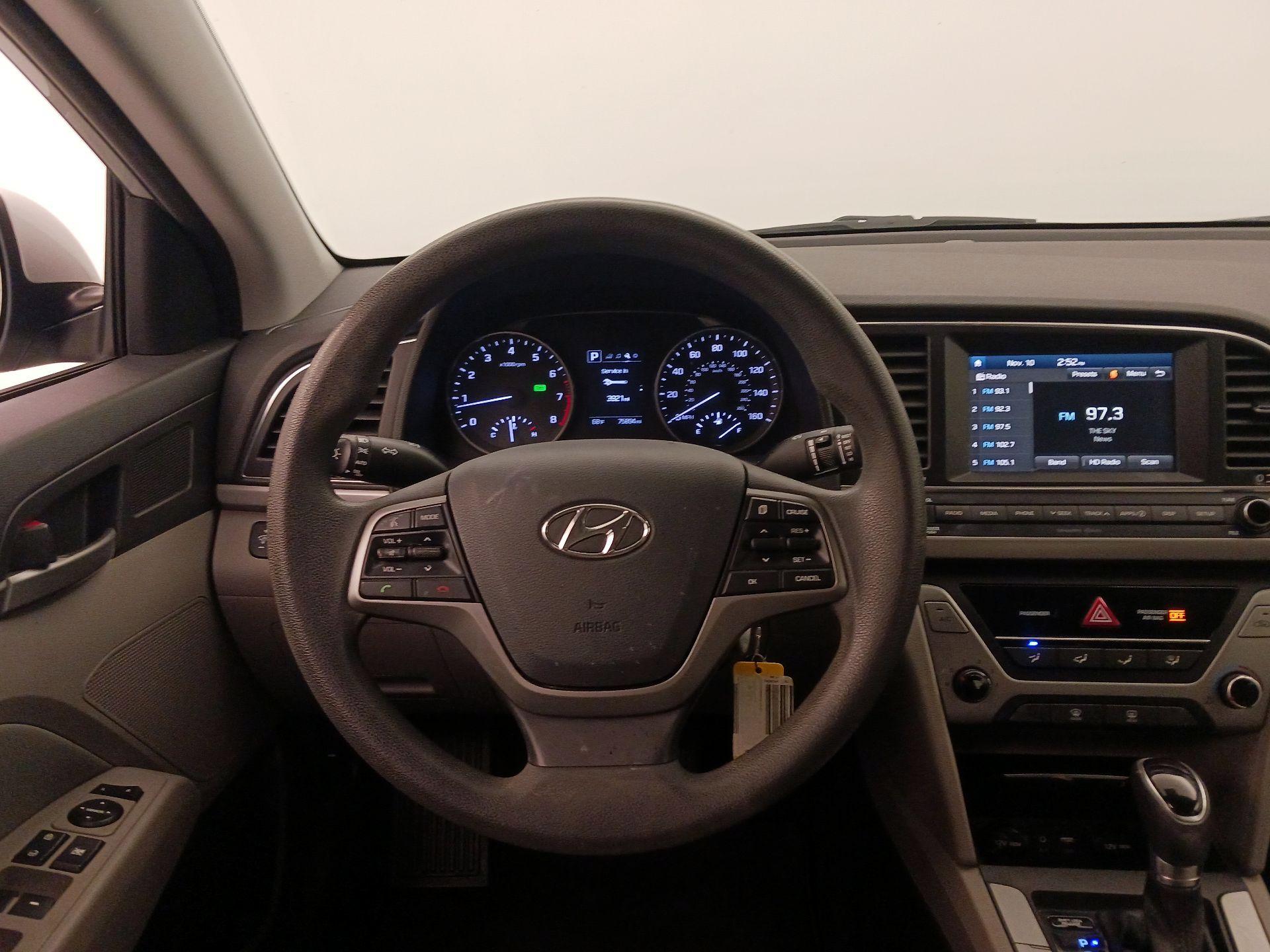 Thumbnail: 2018 Hyundai Elantra - 10