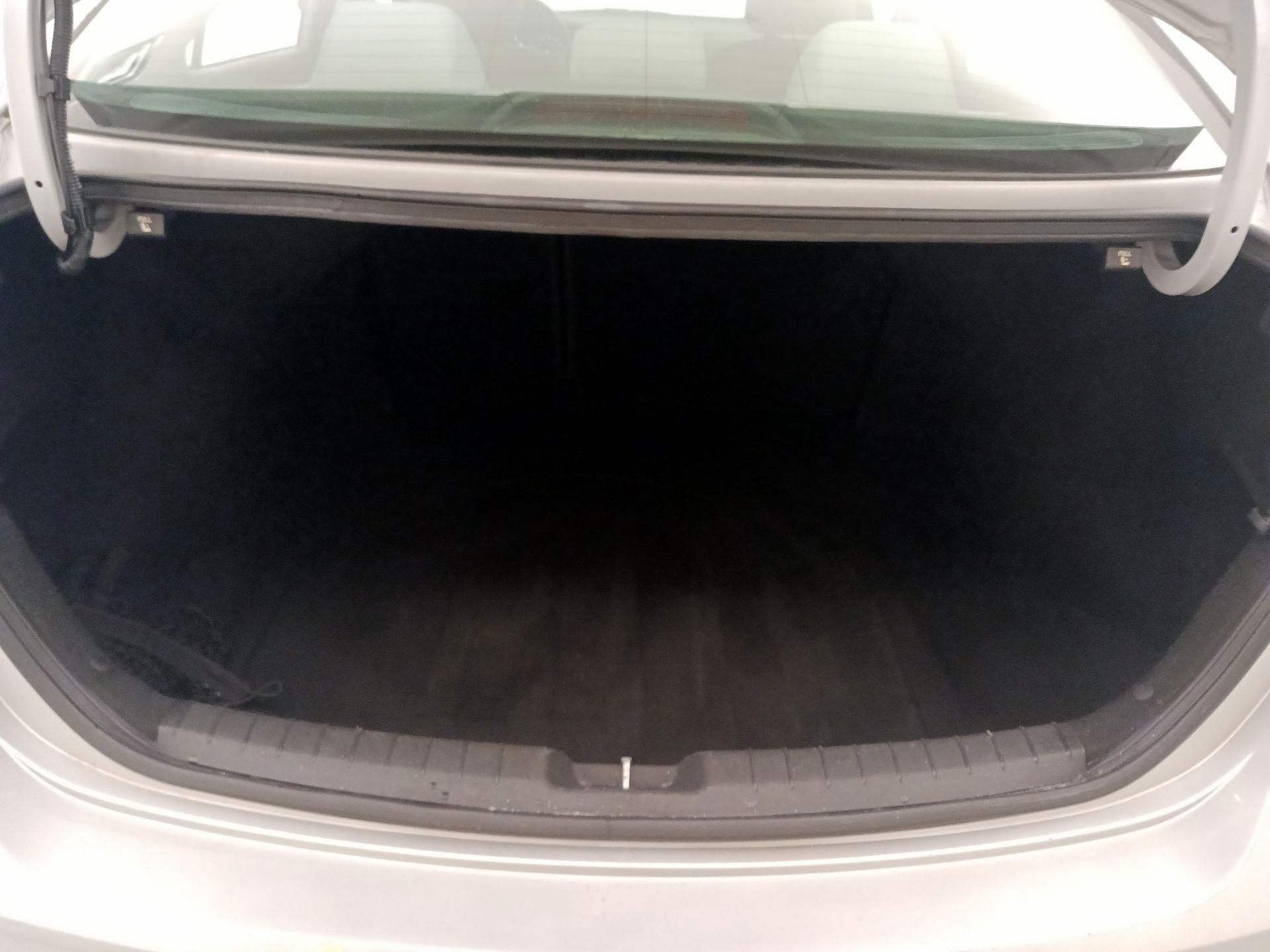 Thumbnail: 2018 Hyundai Elantra - 20