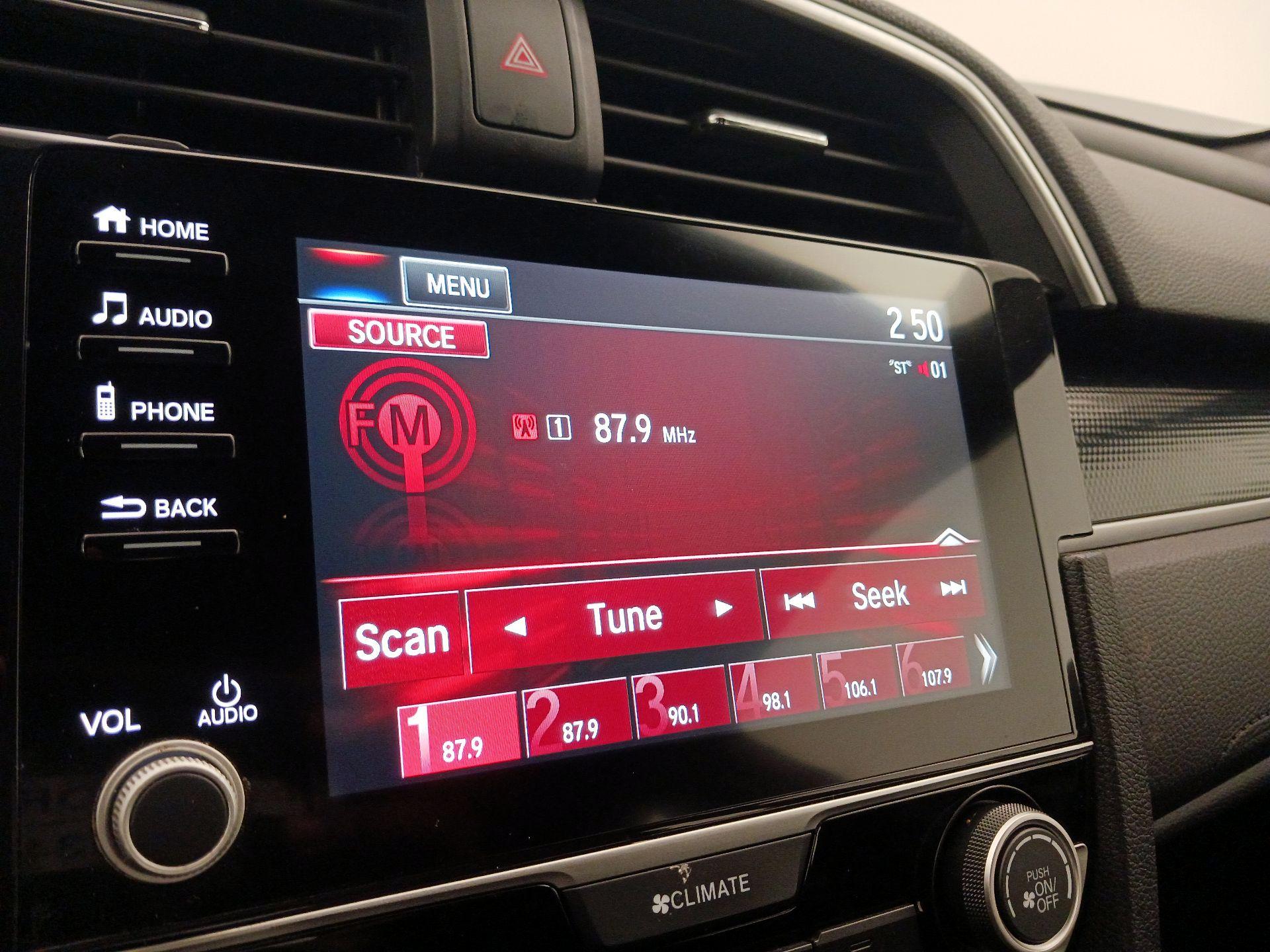 Thumbnail: 2019 Honda Civic - 15