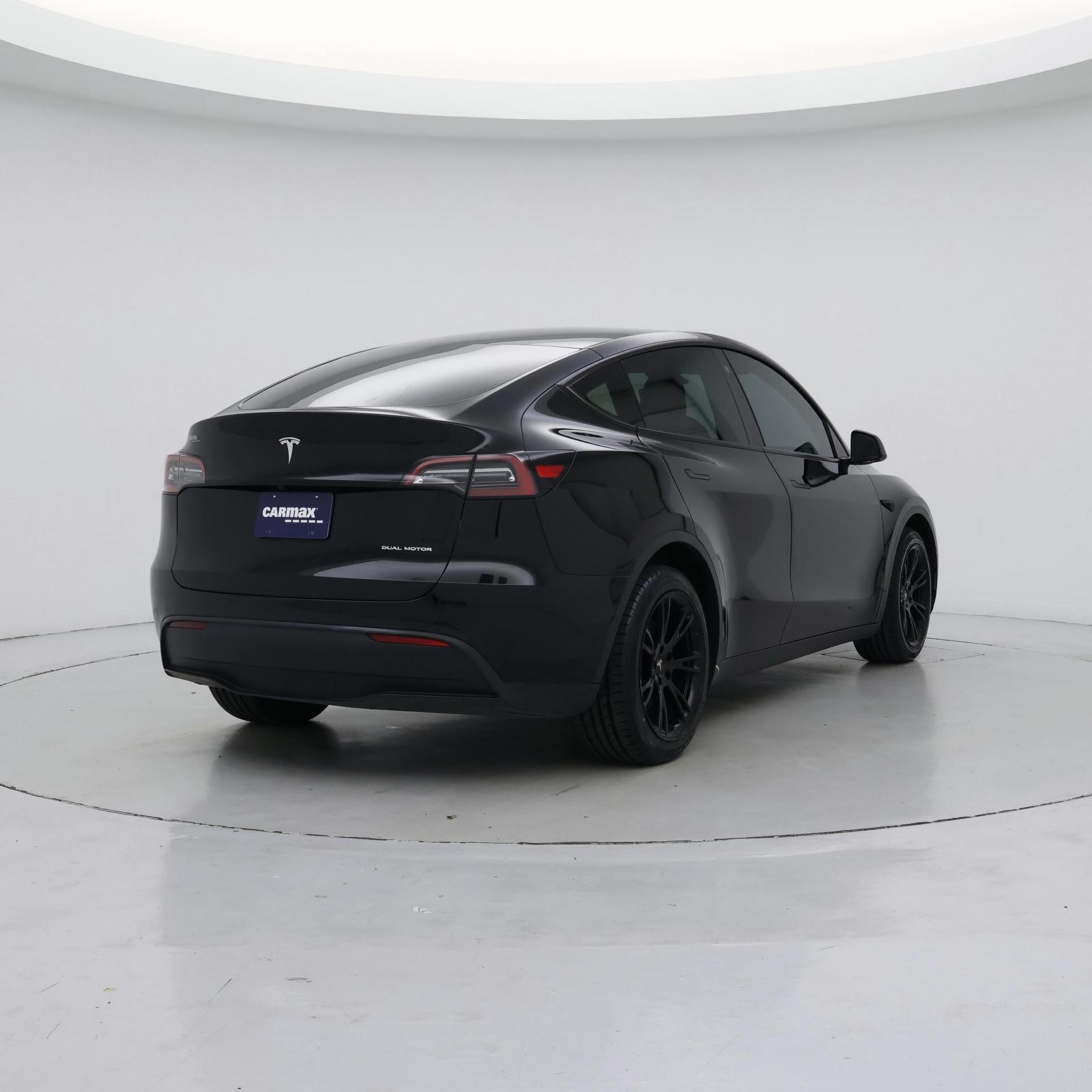 Thumbnail: 2022 Tesla Model Y - 8
