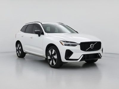 2024 Volvo XC60 Recharge PHEV T8 Plus Dark Theme