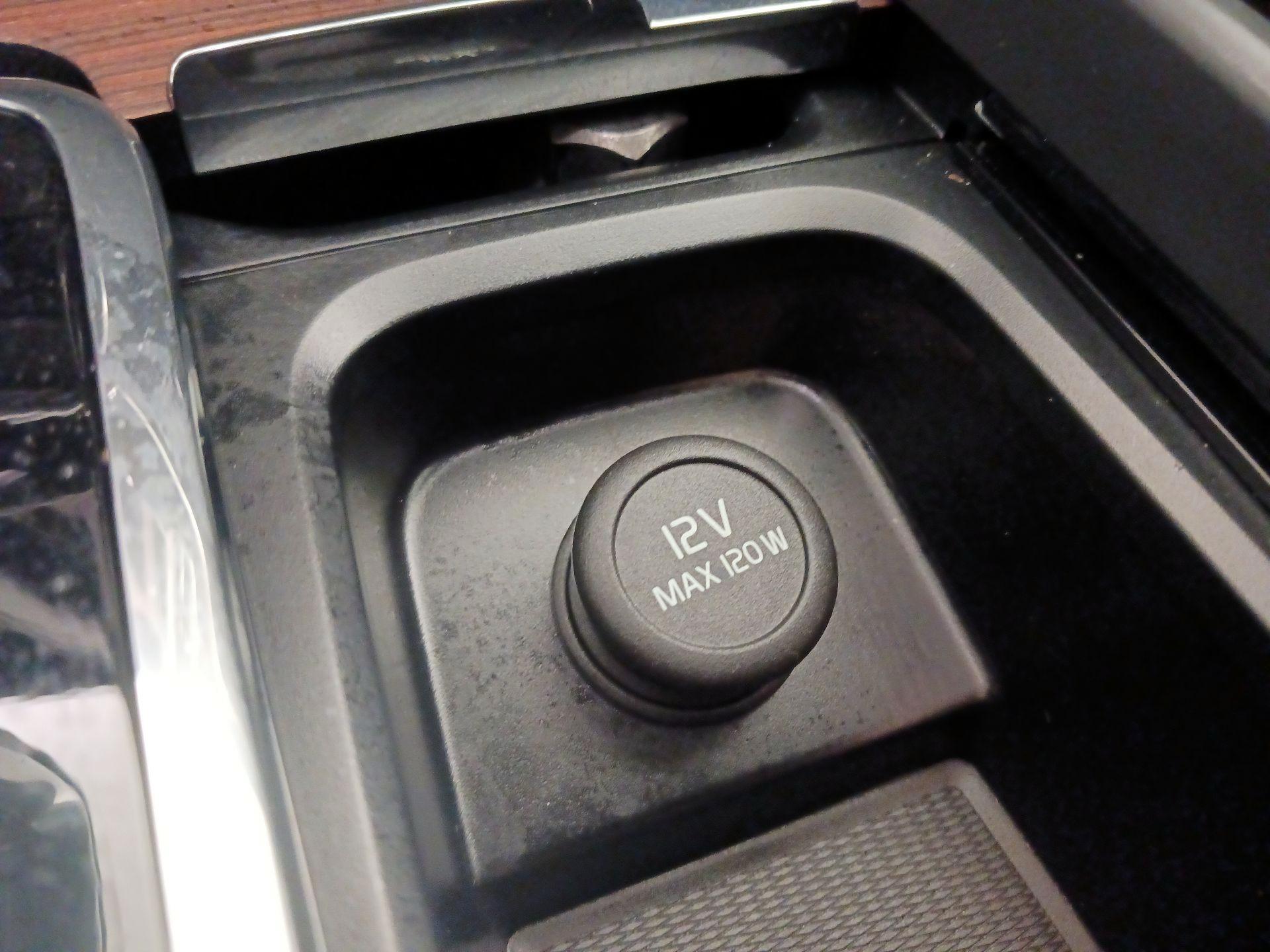 Thumbnail: 2024 Volvo XC60 - 19