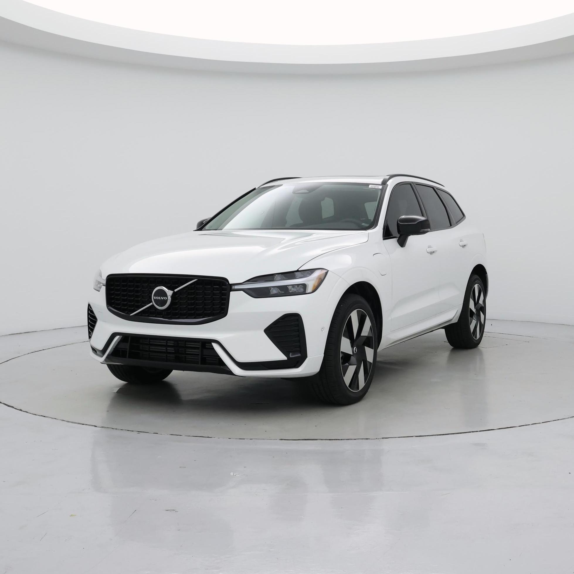 Thumbnail: 2024 Volvo XC60 - 4