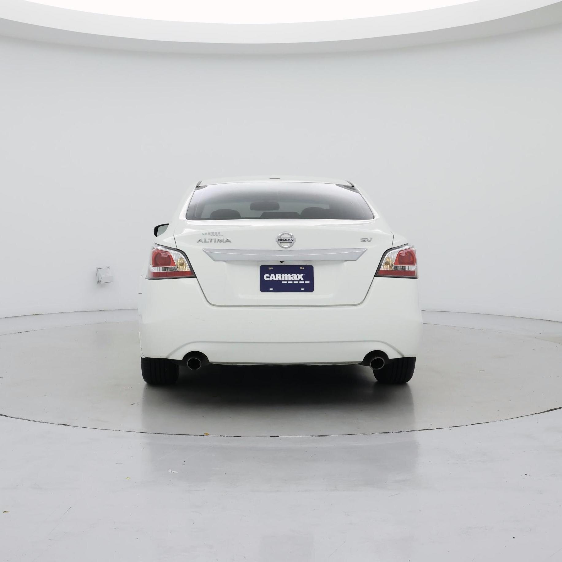 Thumbnail: 2015 Nissan Altima - 6