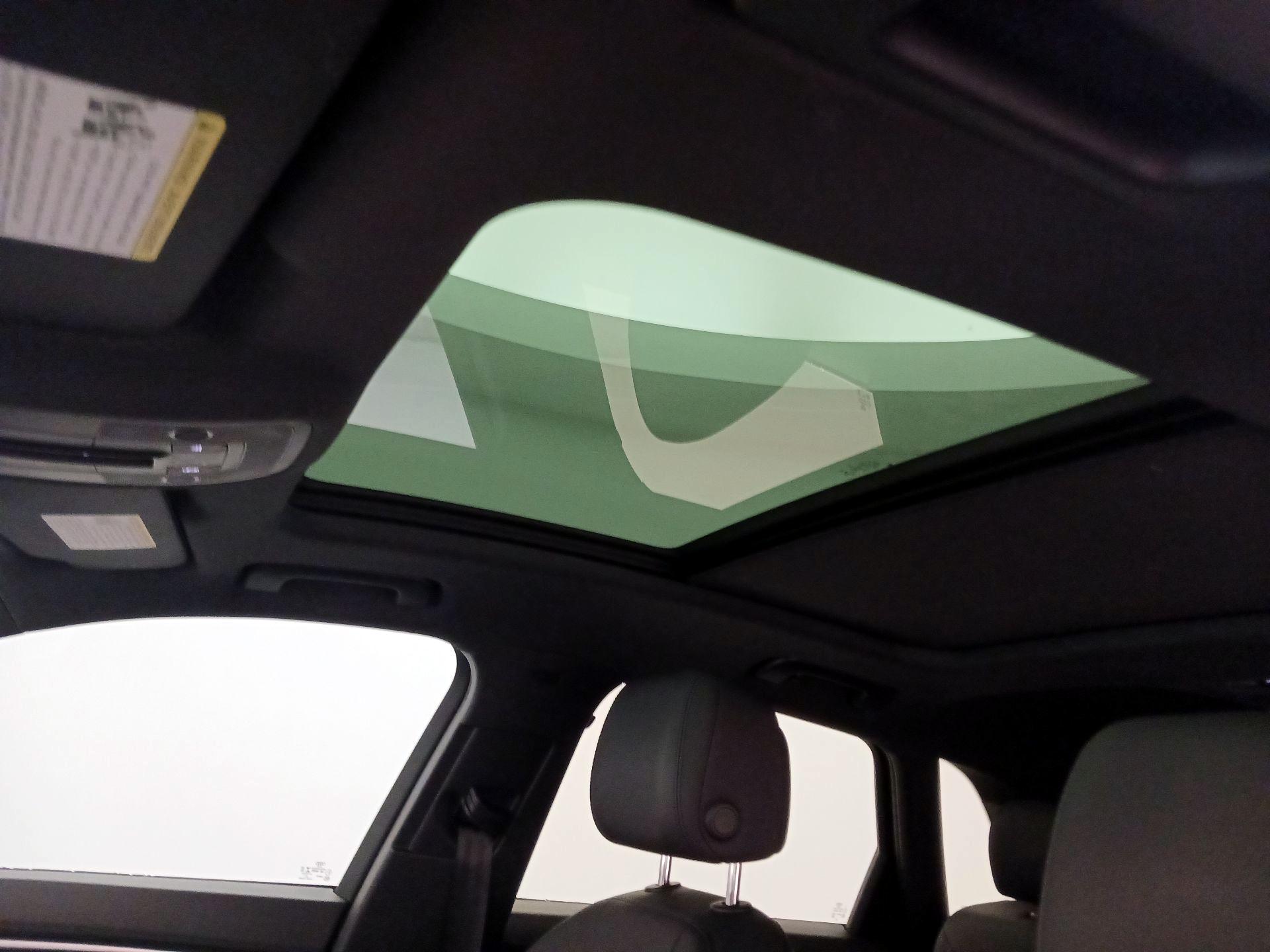 Thumbnail: 2021 Audi Q3 - 19