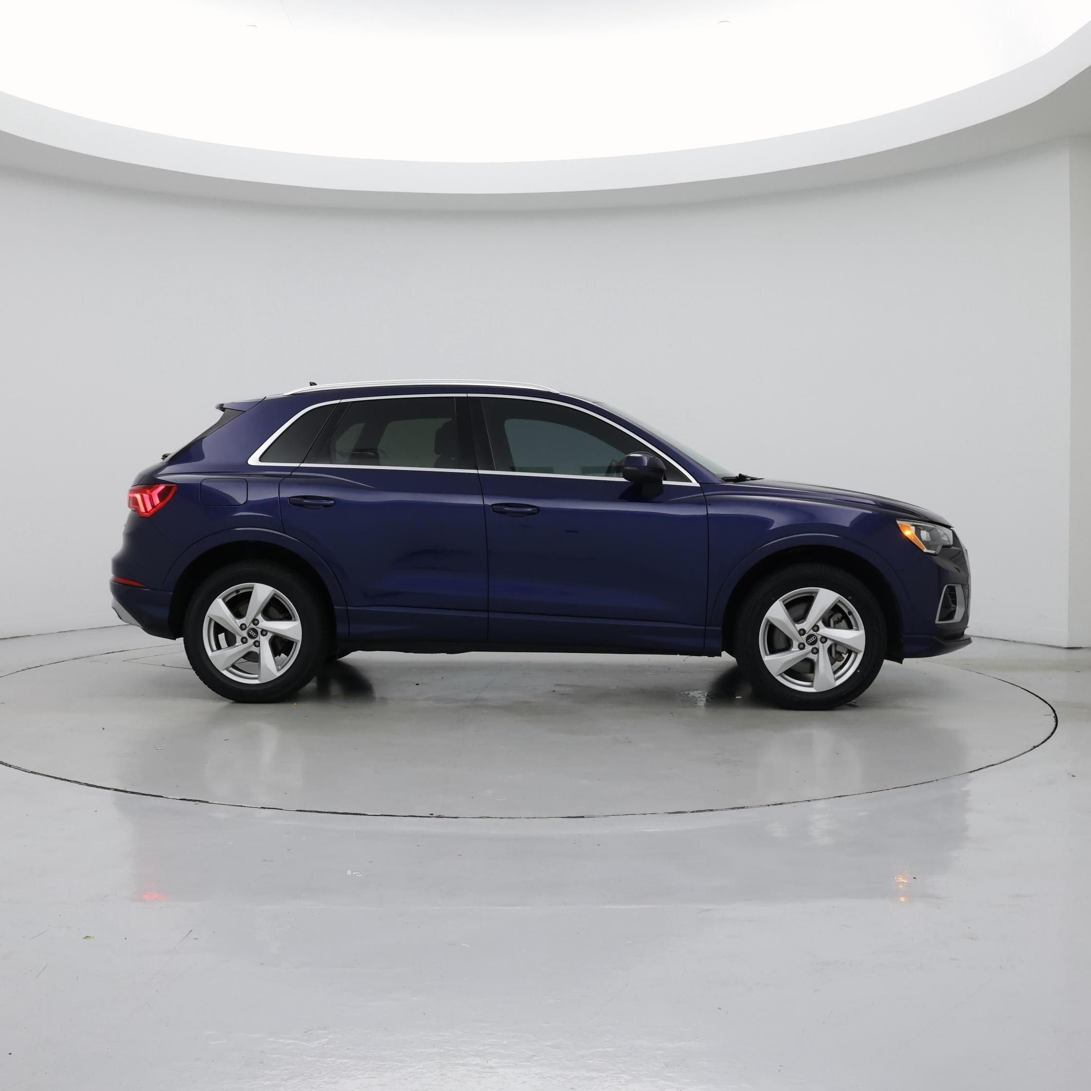 Thumbnail: 2021 Audi Q3 - 7