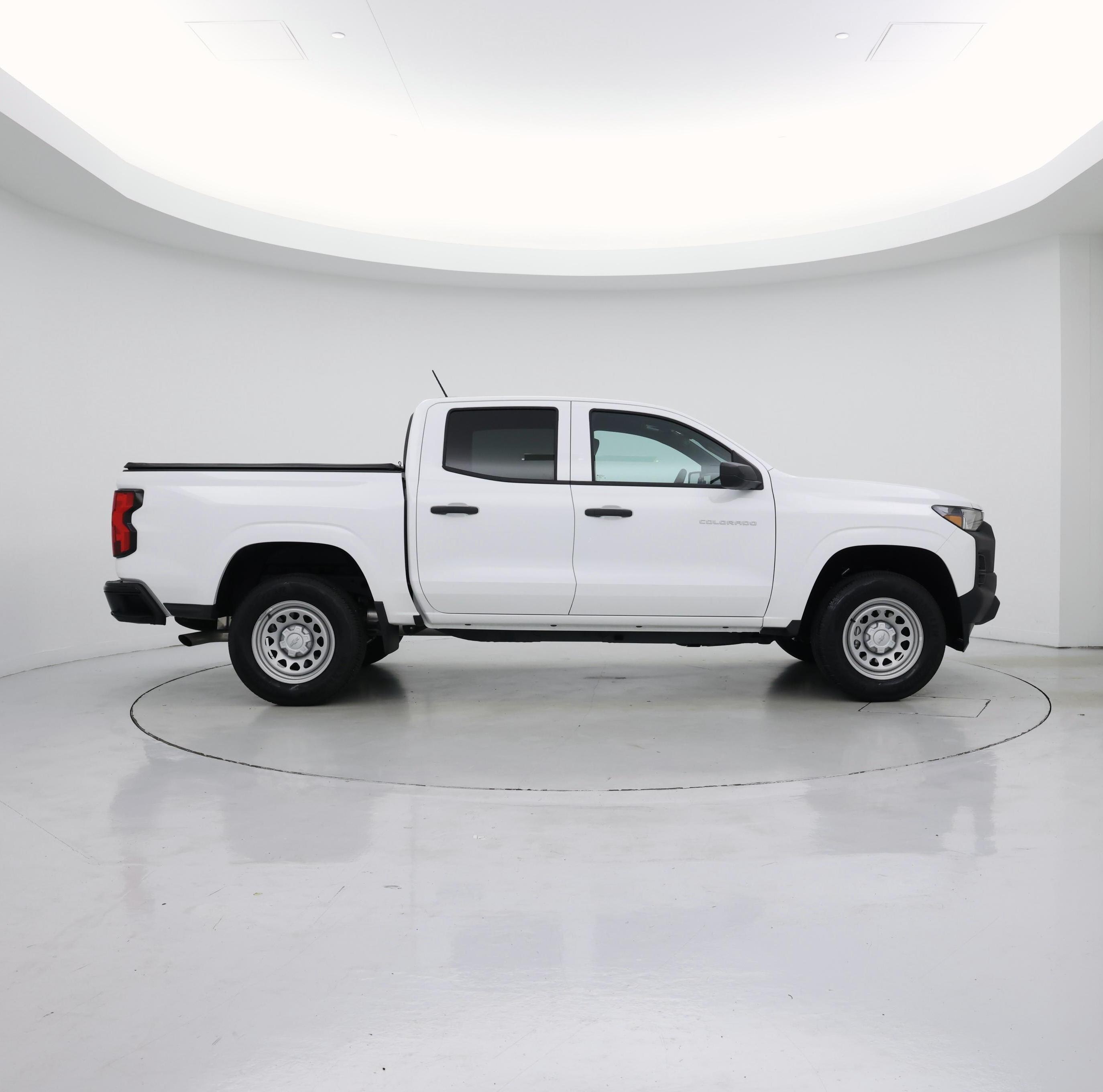 Thumbnail: 2024 Chevrolet Colorado - 7