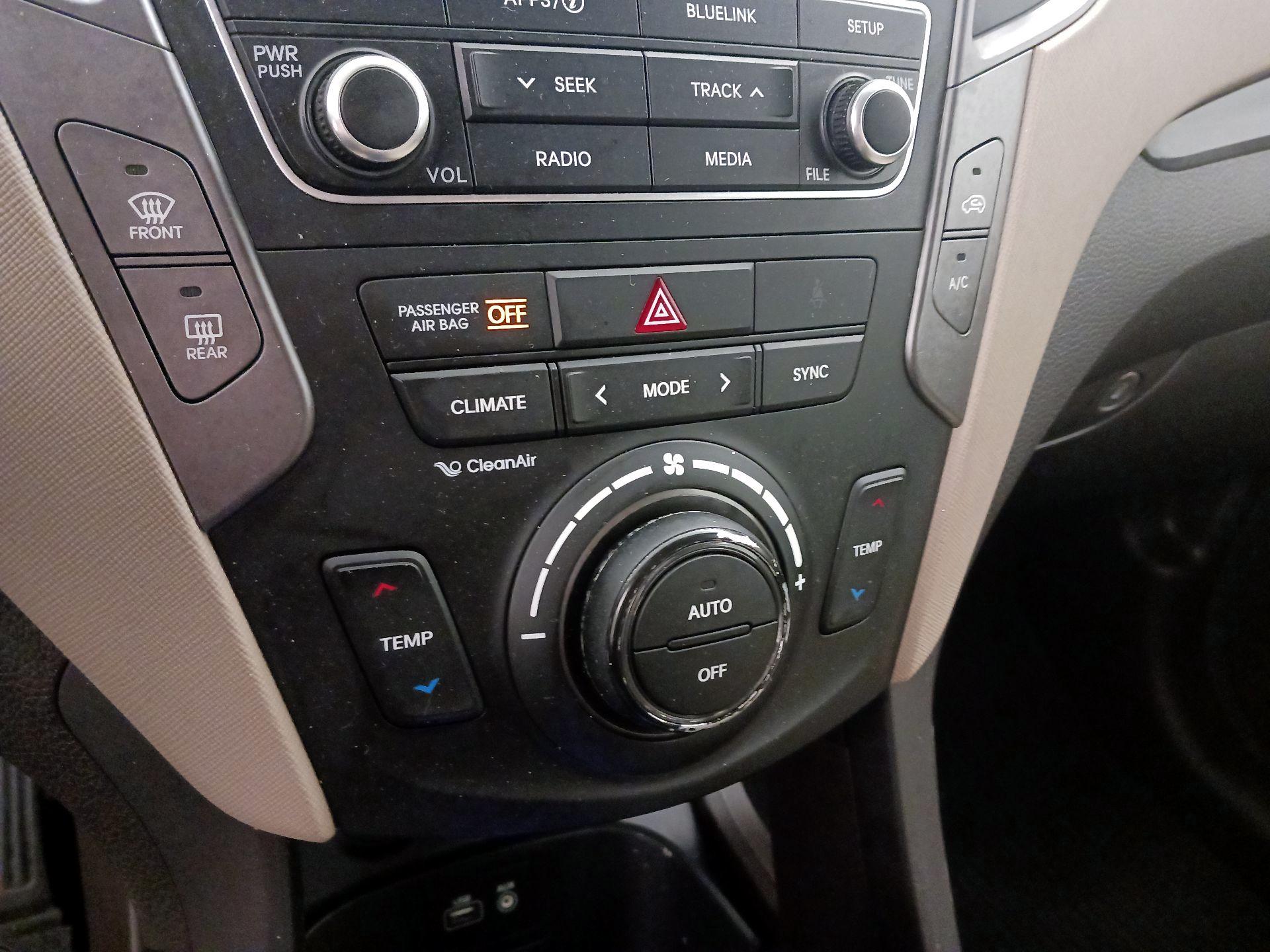 Thumbnail: 2017 Hyundai Santa Fe - 16