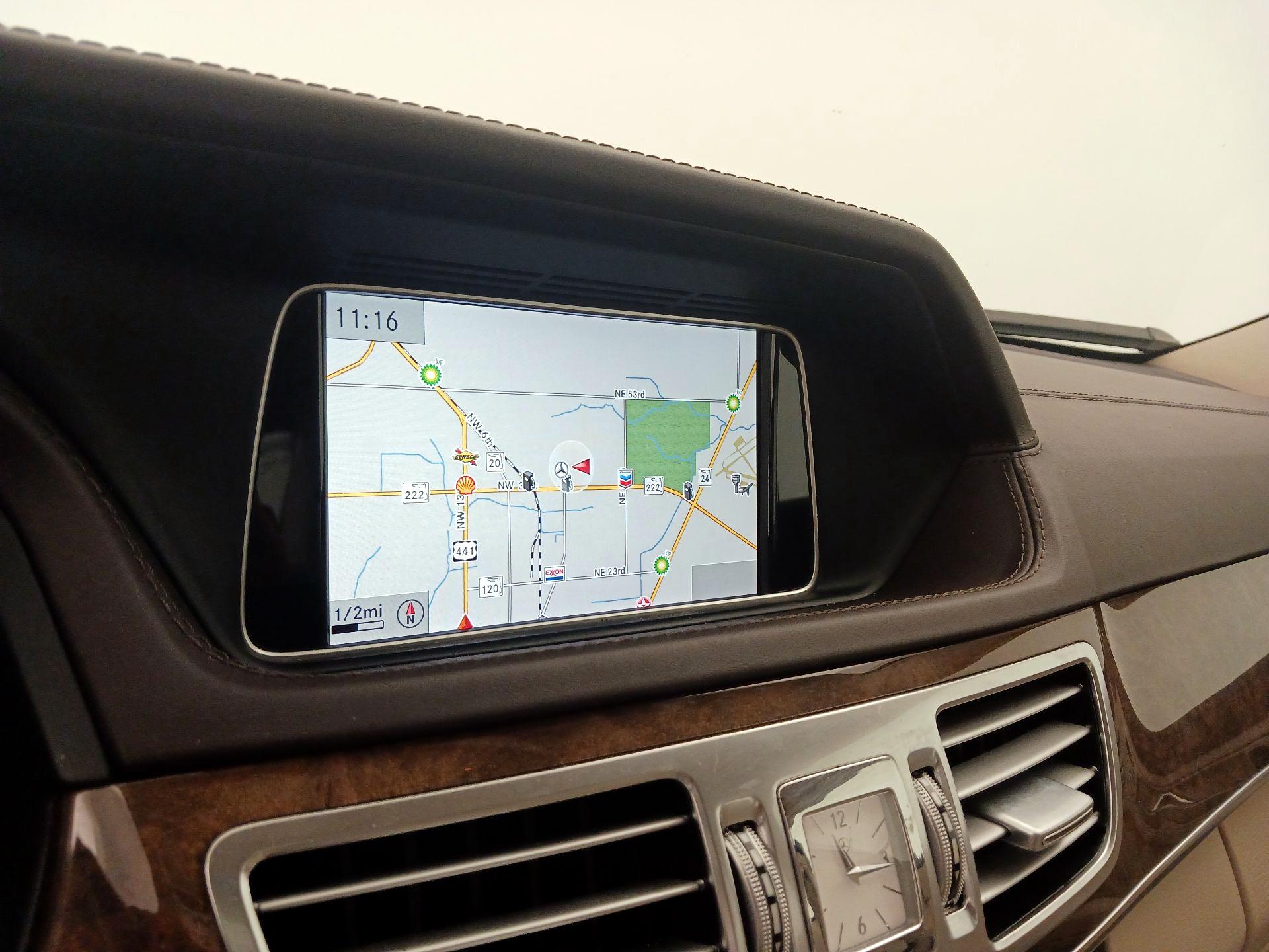 Thumbnail: 2015 Mercedes-Benz E-Class - 14