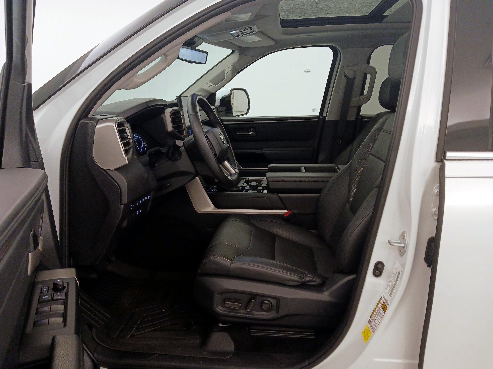 Thumbnail: 2022 Toyota Tundra - 11