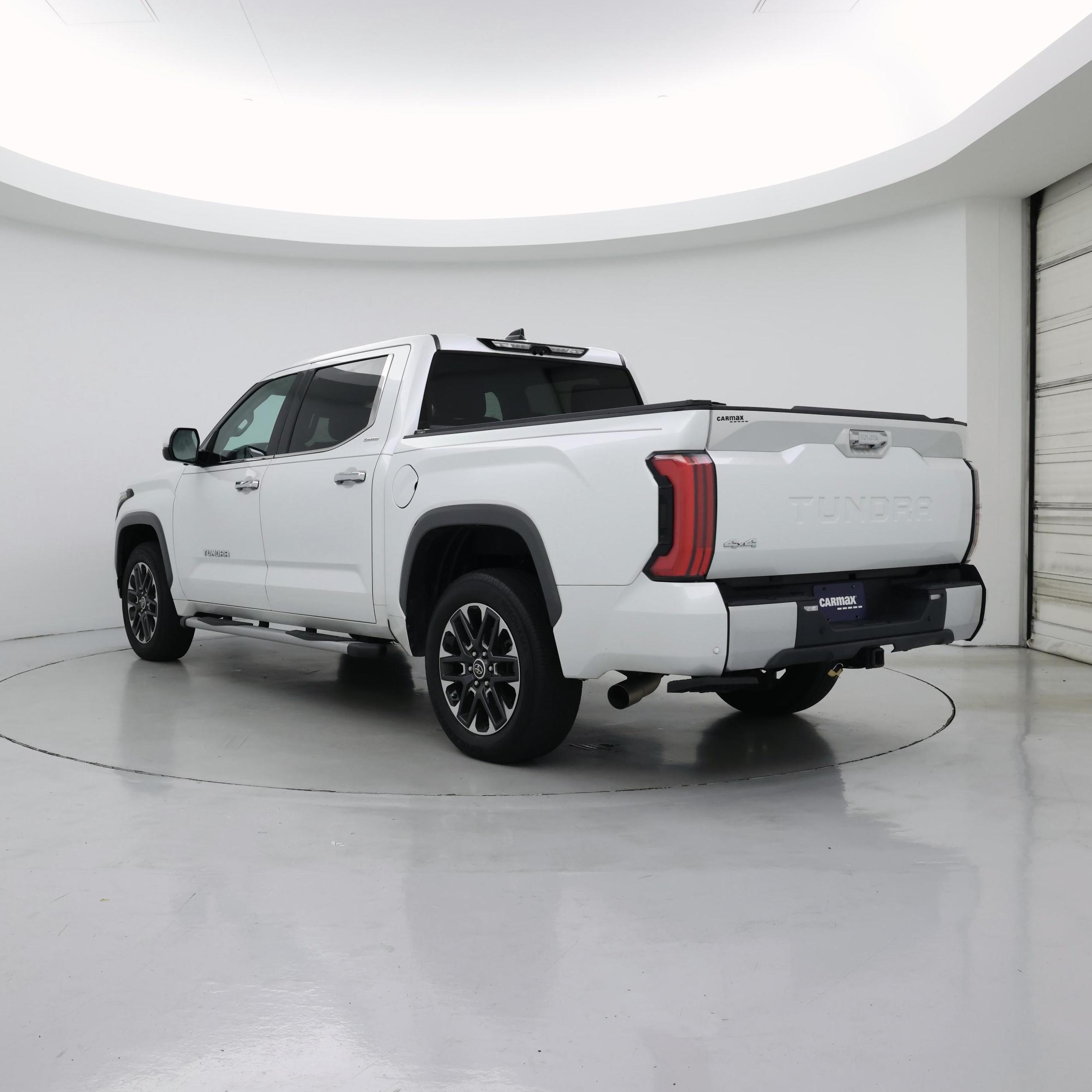 Thumbnail: 2022 Toyota Tundra - 2