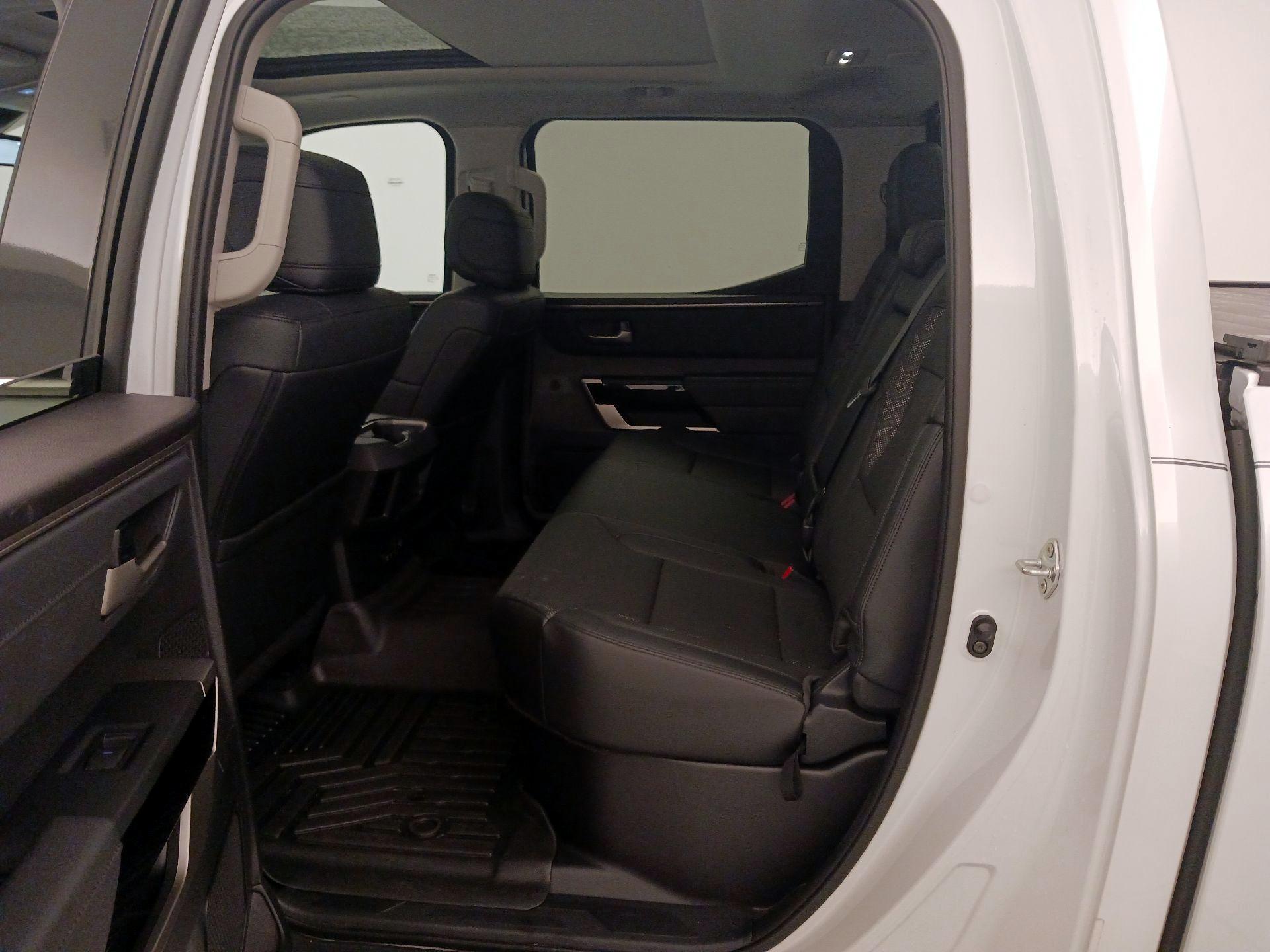 Thumbnail: 2022 Toyota Tundra - 20