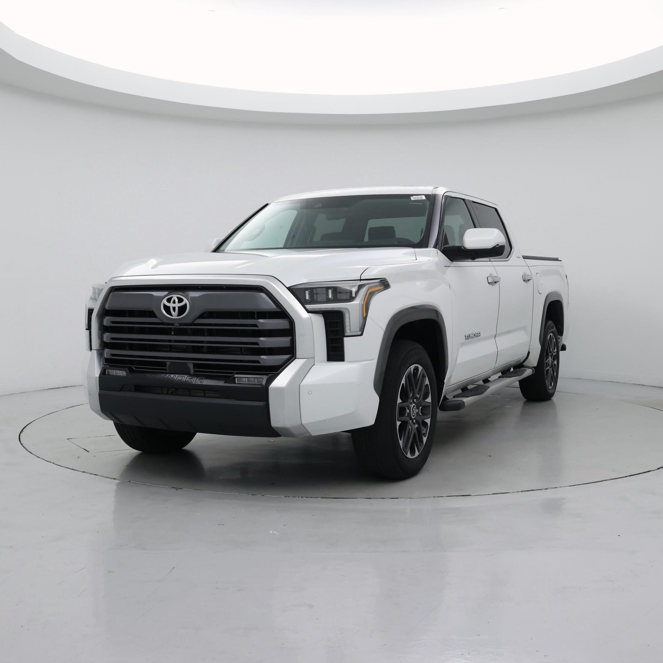 Thumbnail: 2022 Toyota Tundra - 4